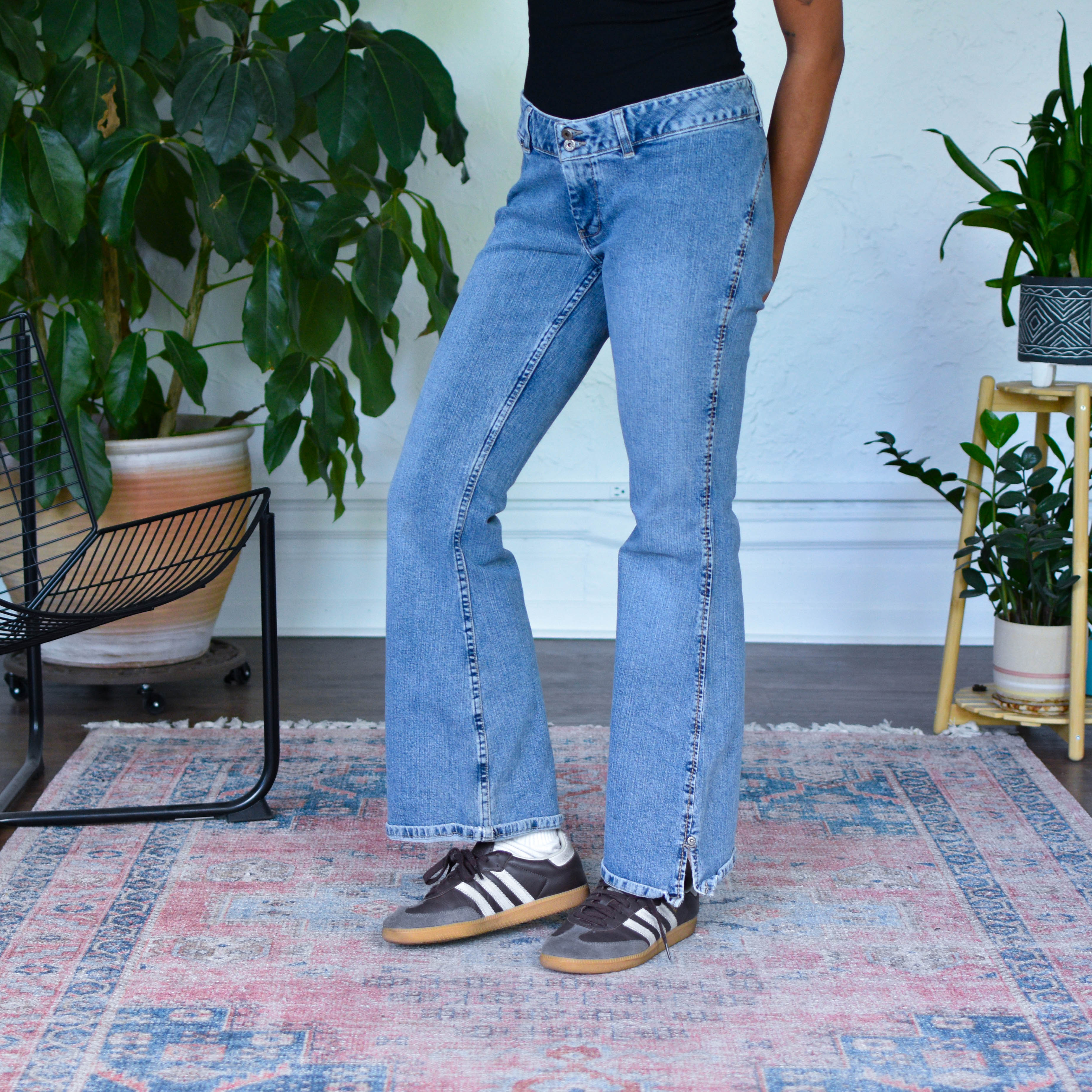 Vintage Y2K Silver Jeans Light Wash Flare Jeans