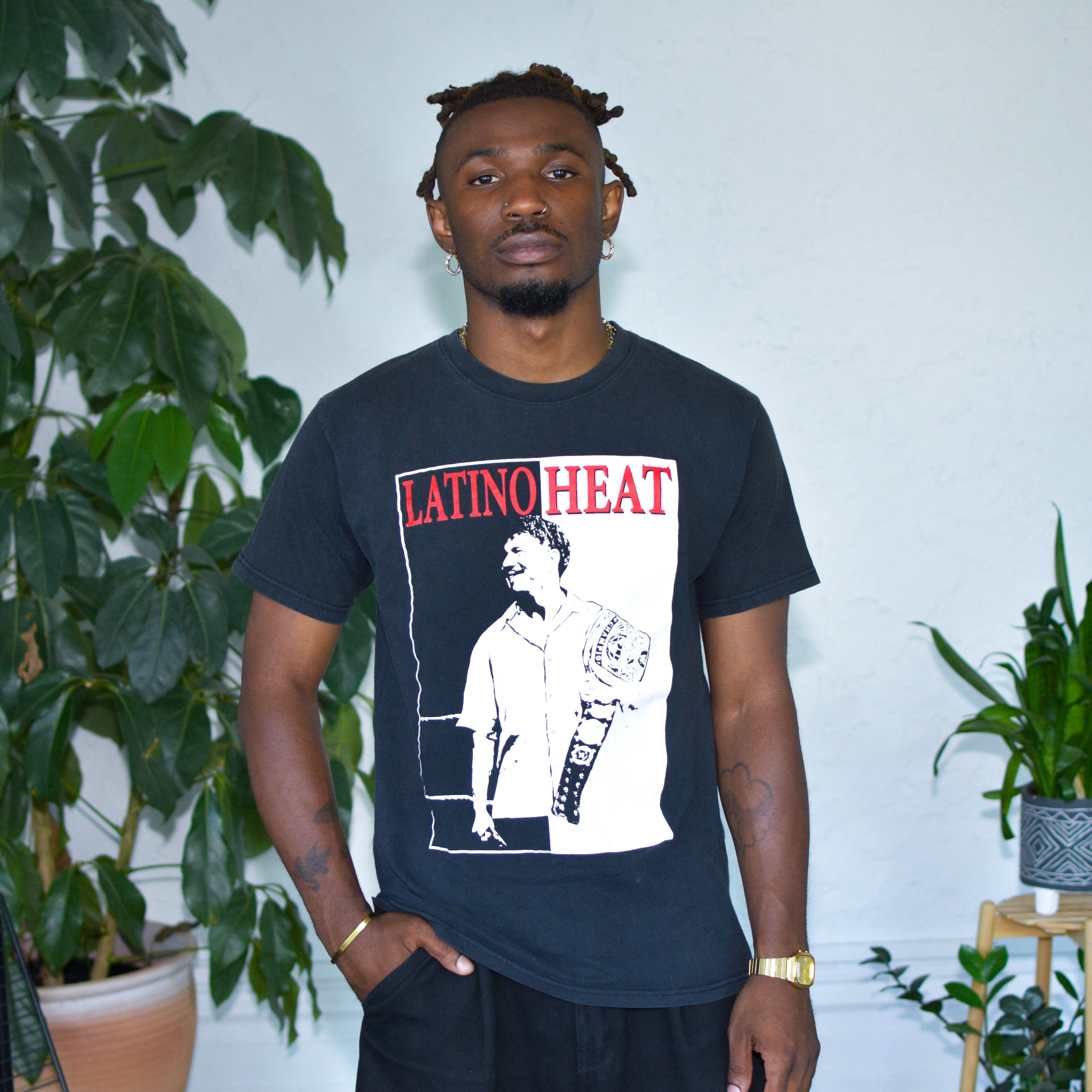 Vintage 2004 Eddie Guerrero "Addicted to the Heat" Graphic T-Shirt