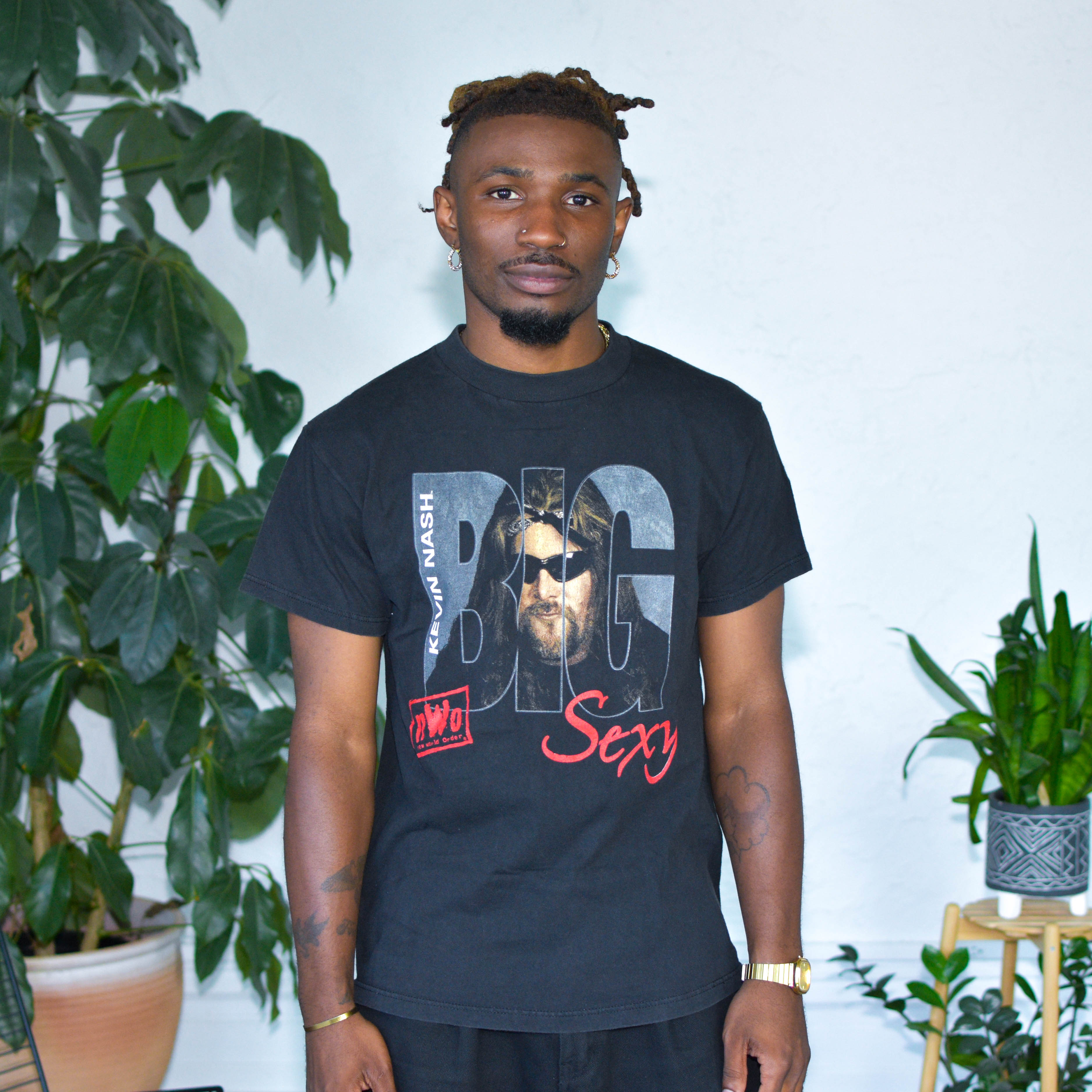 Vintage 1990s WCW nWo Kevin Nash "Big Sexy" graphic t-shirt.