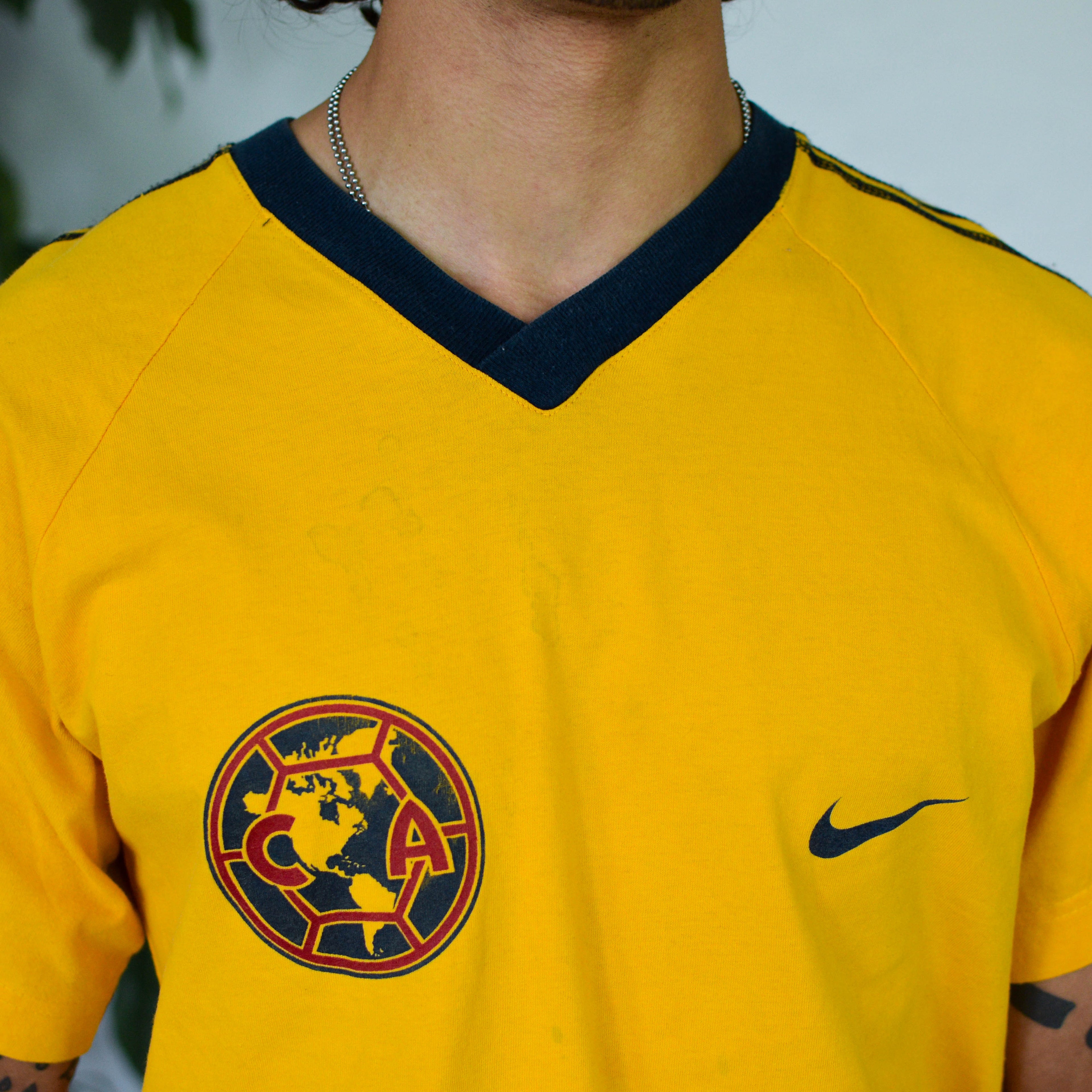 Vintage 90s Club America T-Shirt