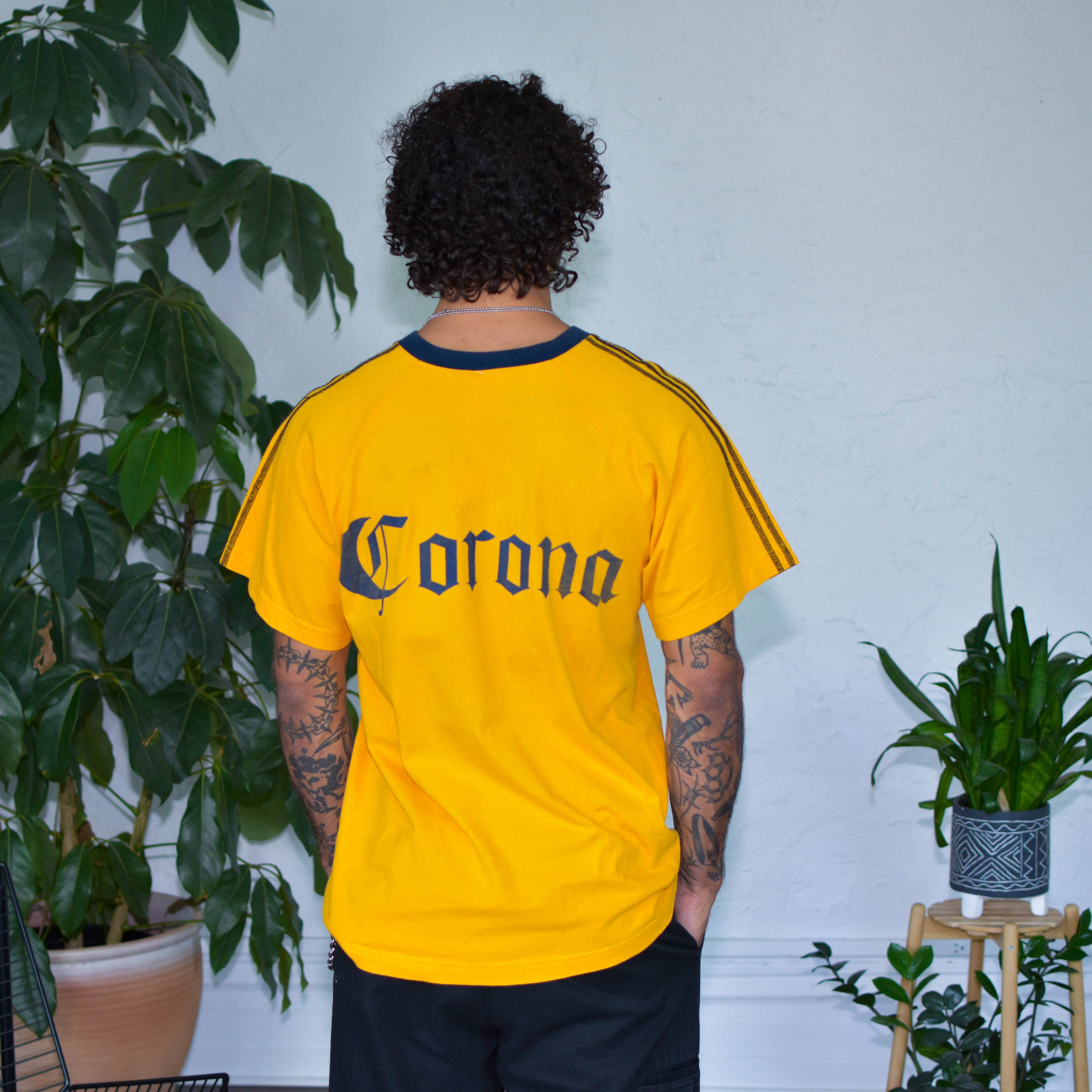 Vintage 90s Club America T-Shirt