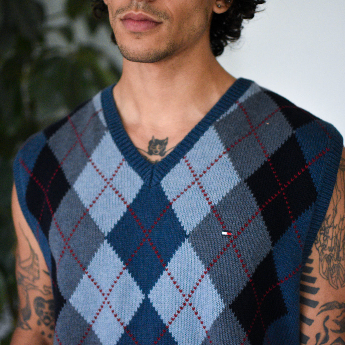 Vintage Tommy Hilfiger Blue Diamond Pattern Knit Vest