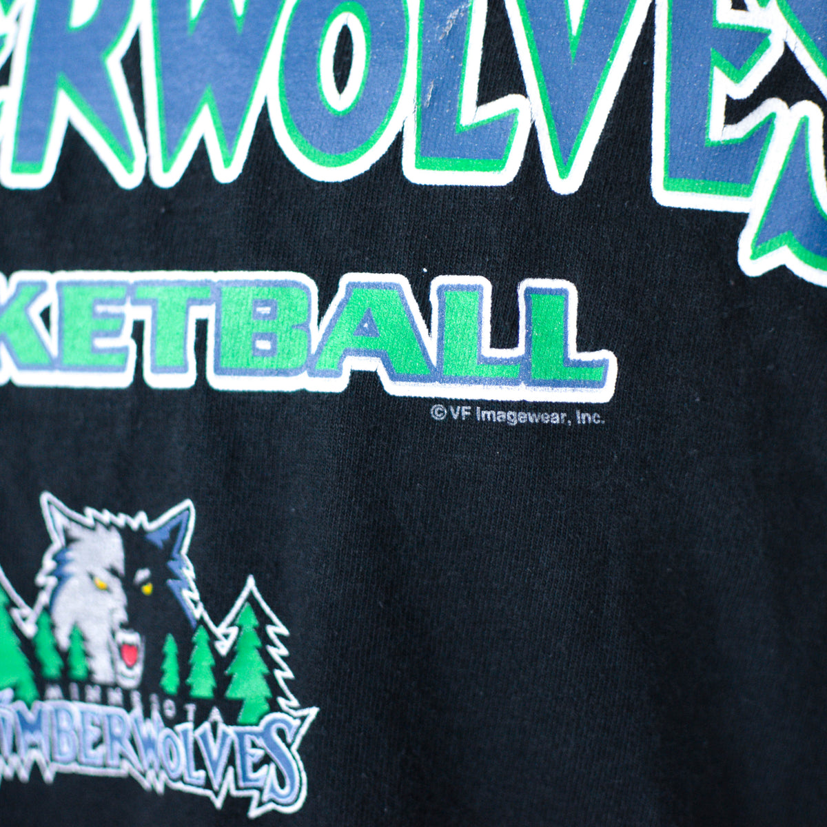 Vintage Minnesota Timberwolves Black Logo T-Shirt