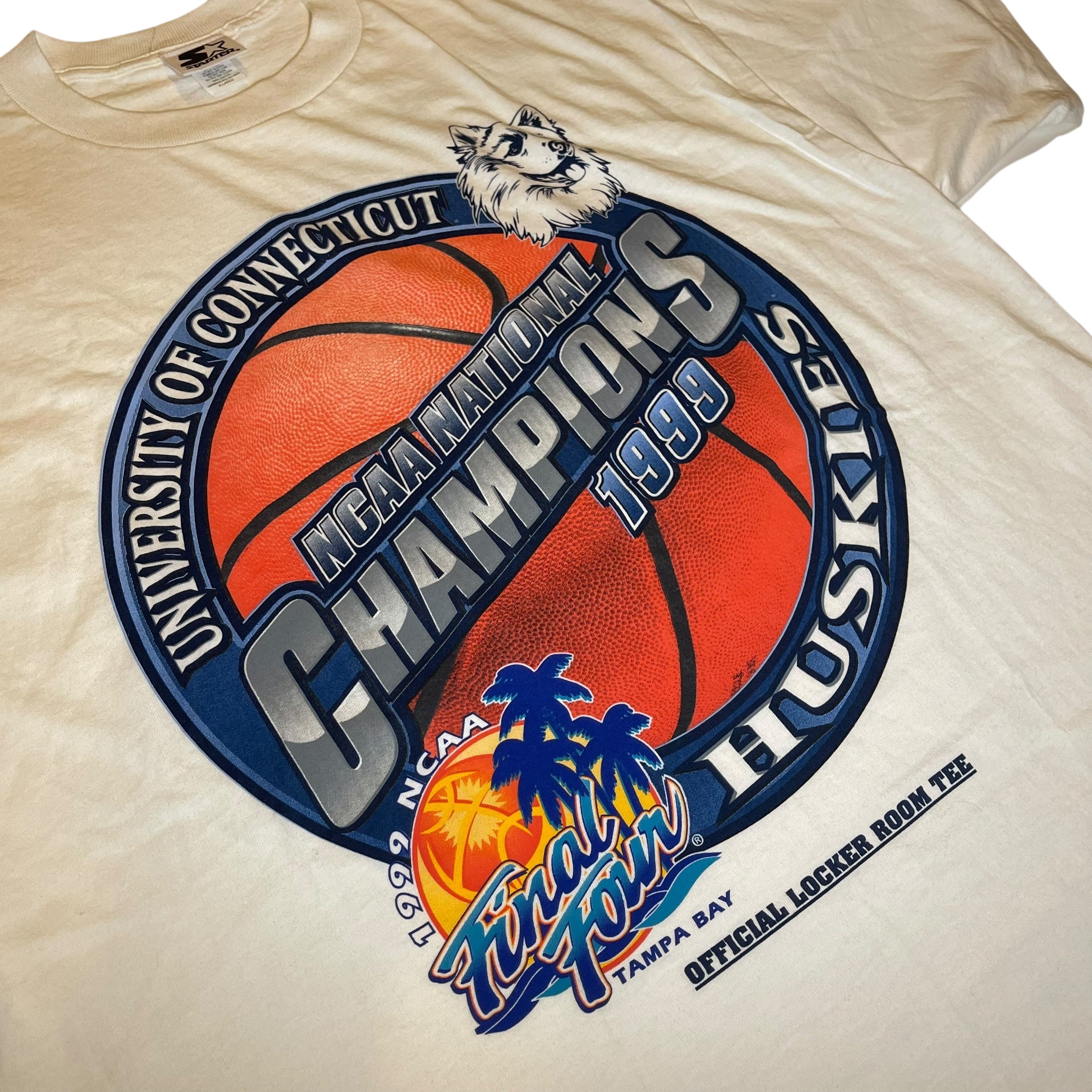 Vintage 1999 NCAA Final Four UConn Huskies T-Shirt