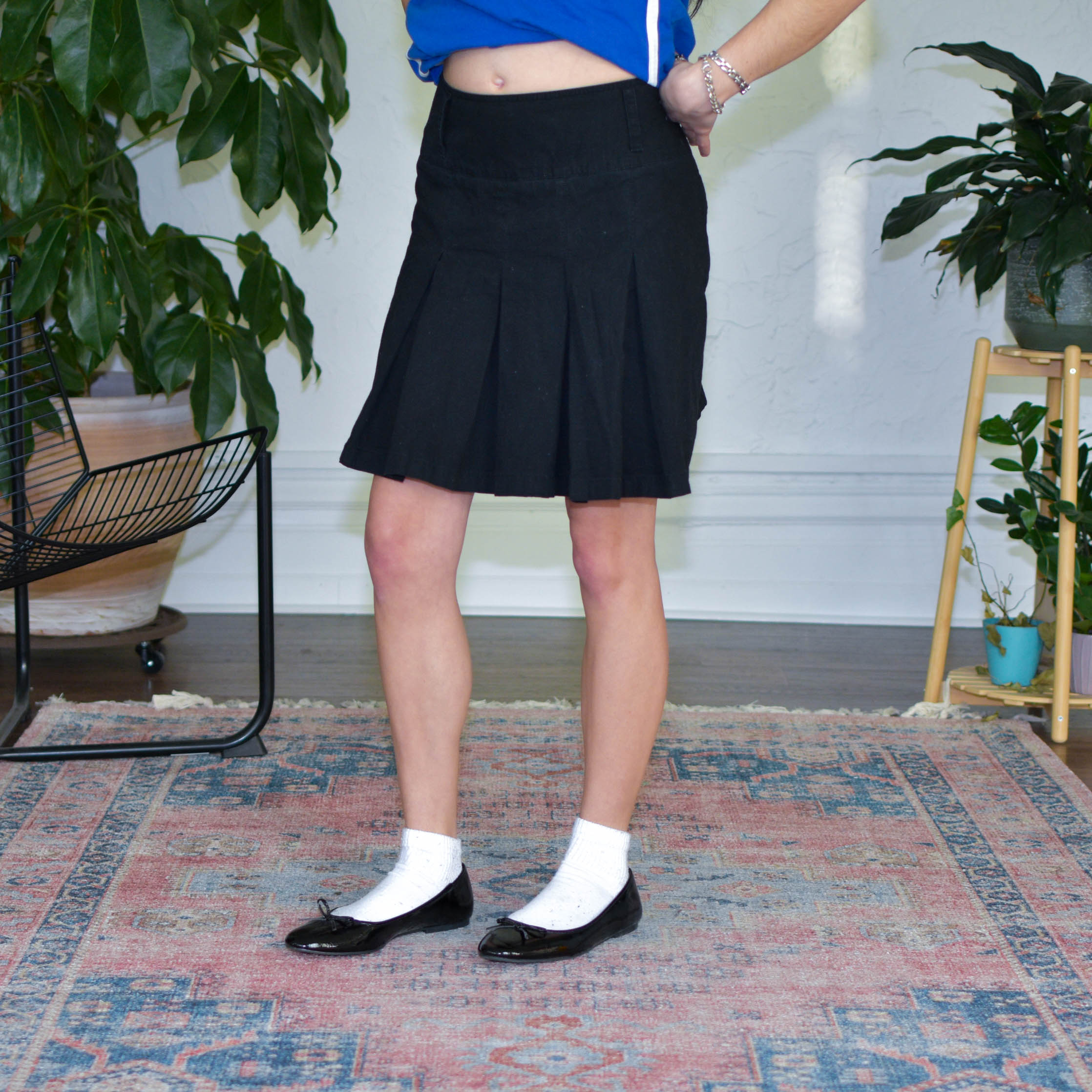 Vintage Black Pleated Mini Skirt