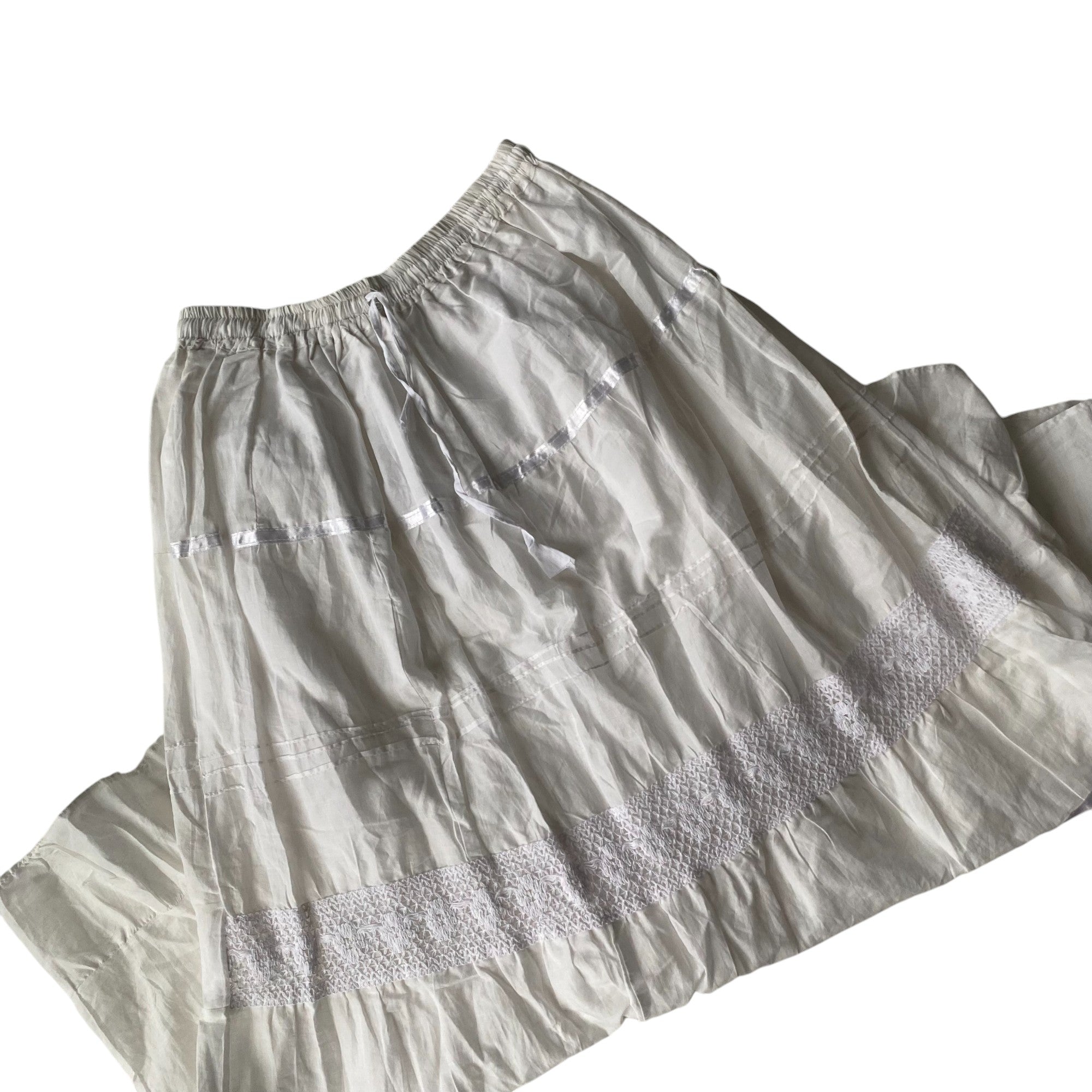 Vintage White Flowy Maxi Skirt