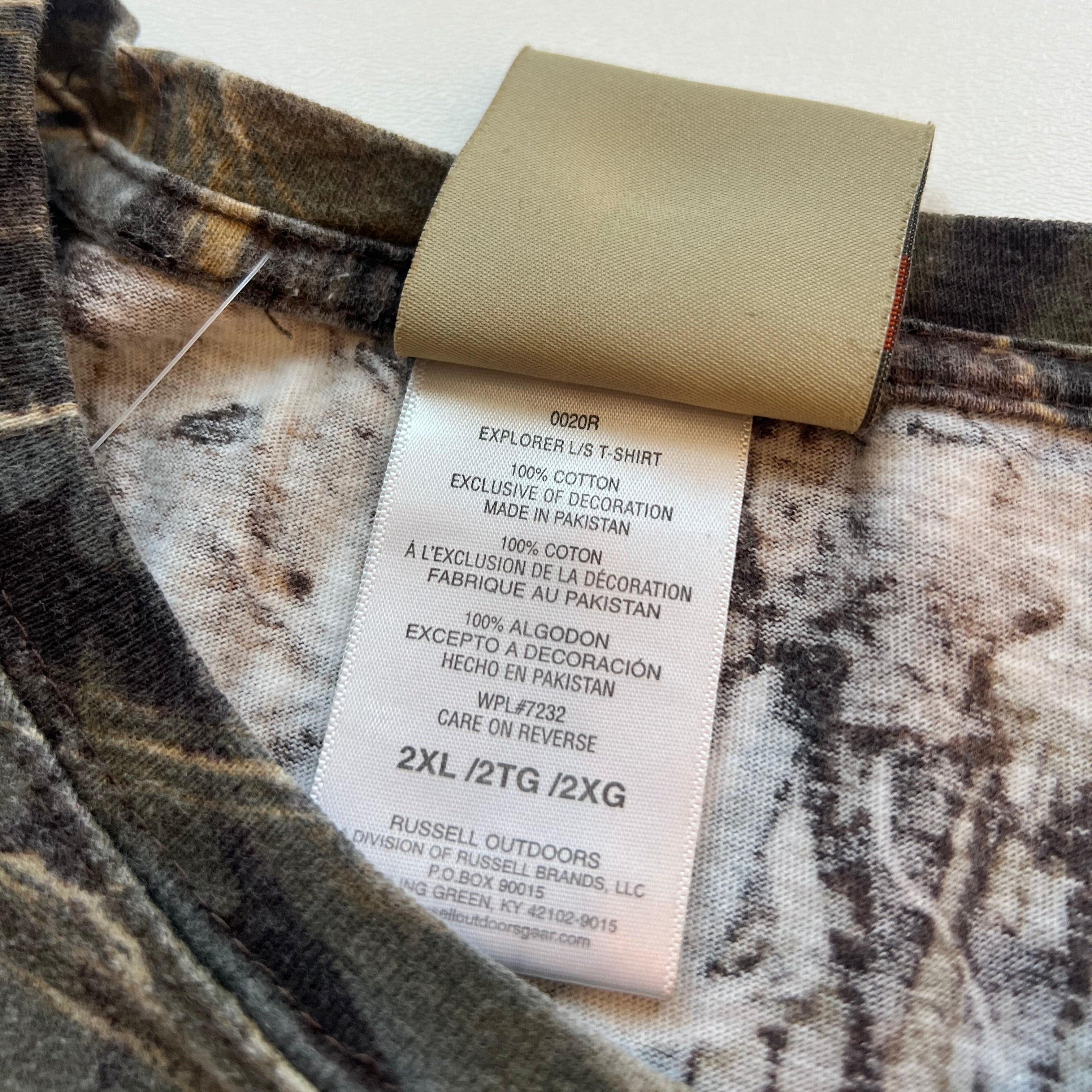 Vintage Russell Outdoors Camo Long Sleeve T-Shirt