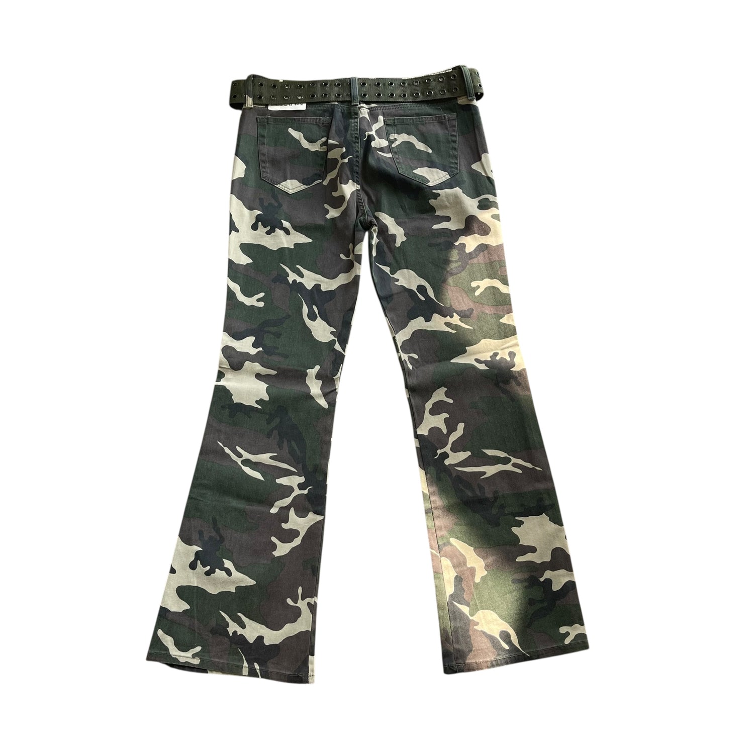 Deadstock Y2K L.E.I. Camo Pants with Belt