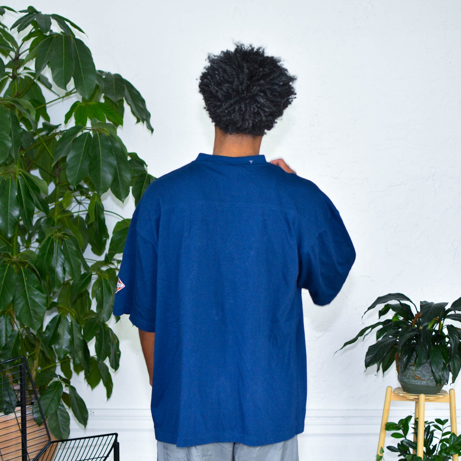 Vintage Detroit Tigers Baseball Embroidered Navy T-Shirt