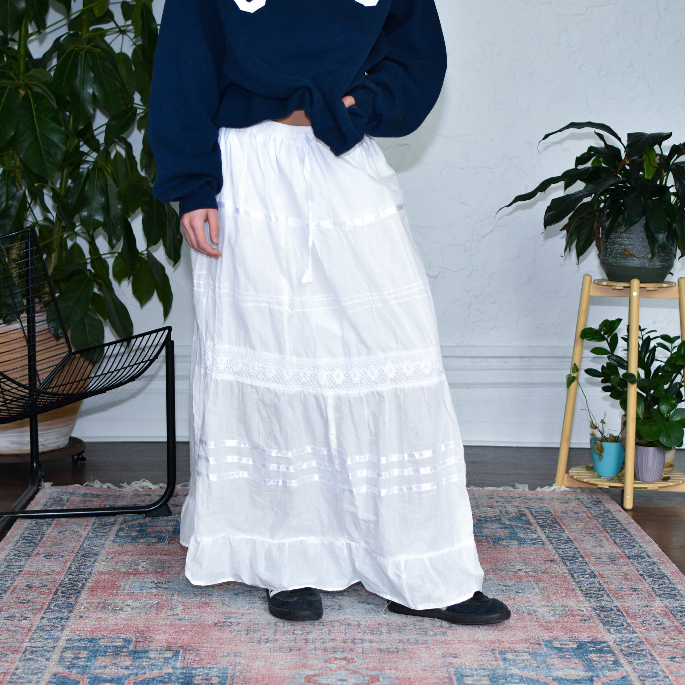 Vintage White Flowy Maxi Skirt