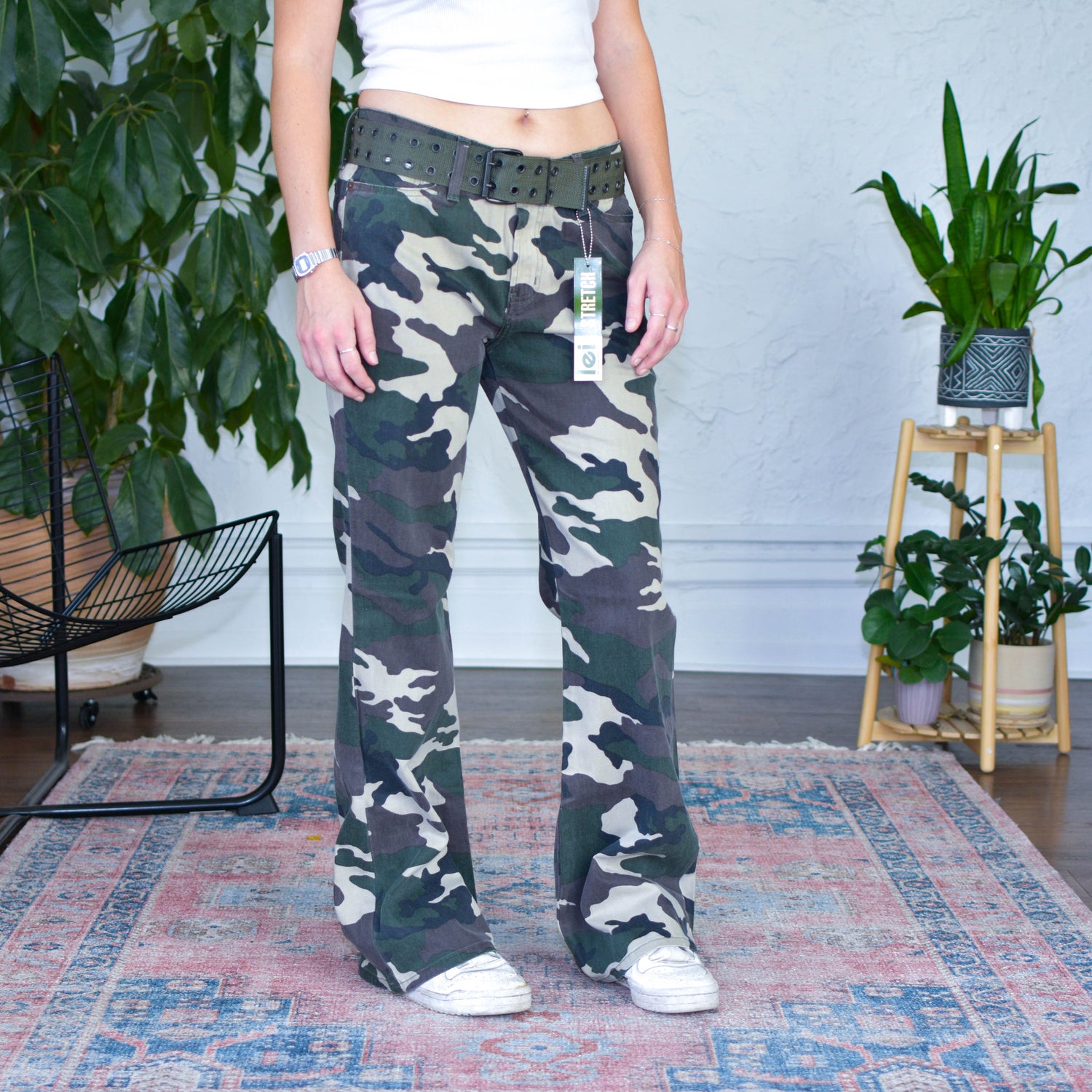 Deadstock Y2K L.E.I. Camo Pants with Belt