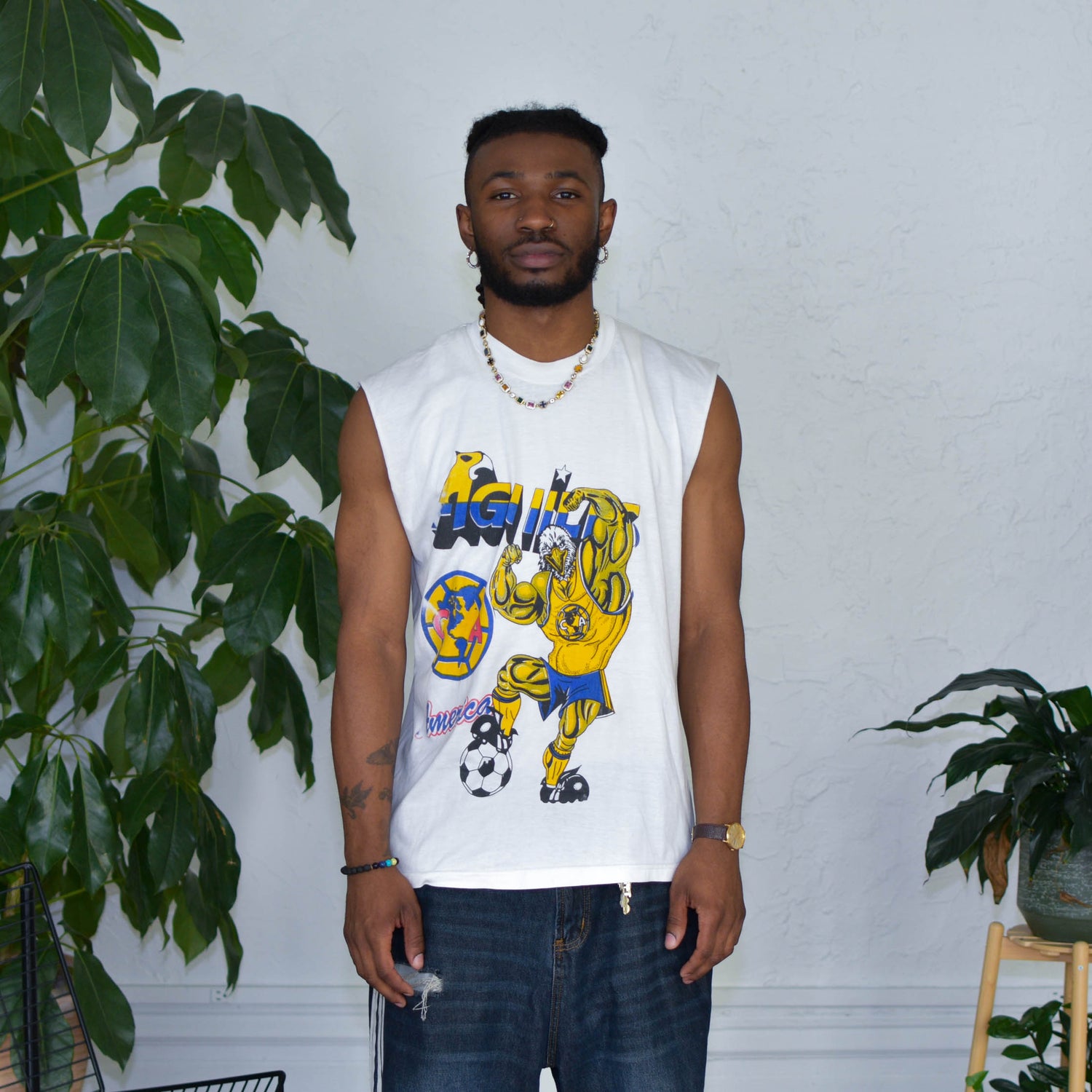 Vintage Club America Eagle Caricature Cut Off Graphic T-Shirt