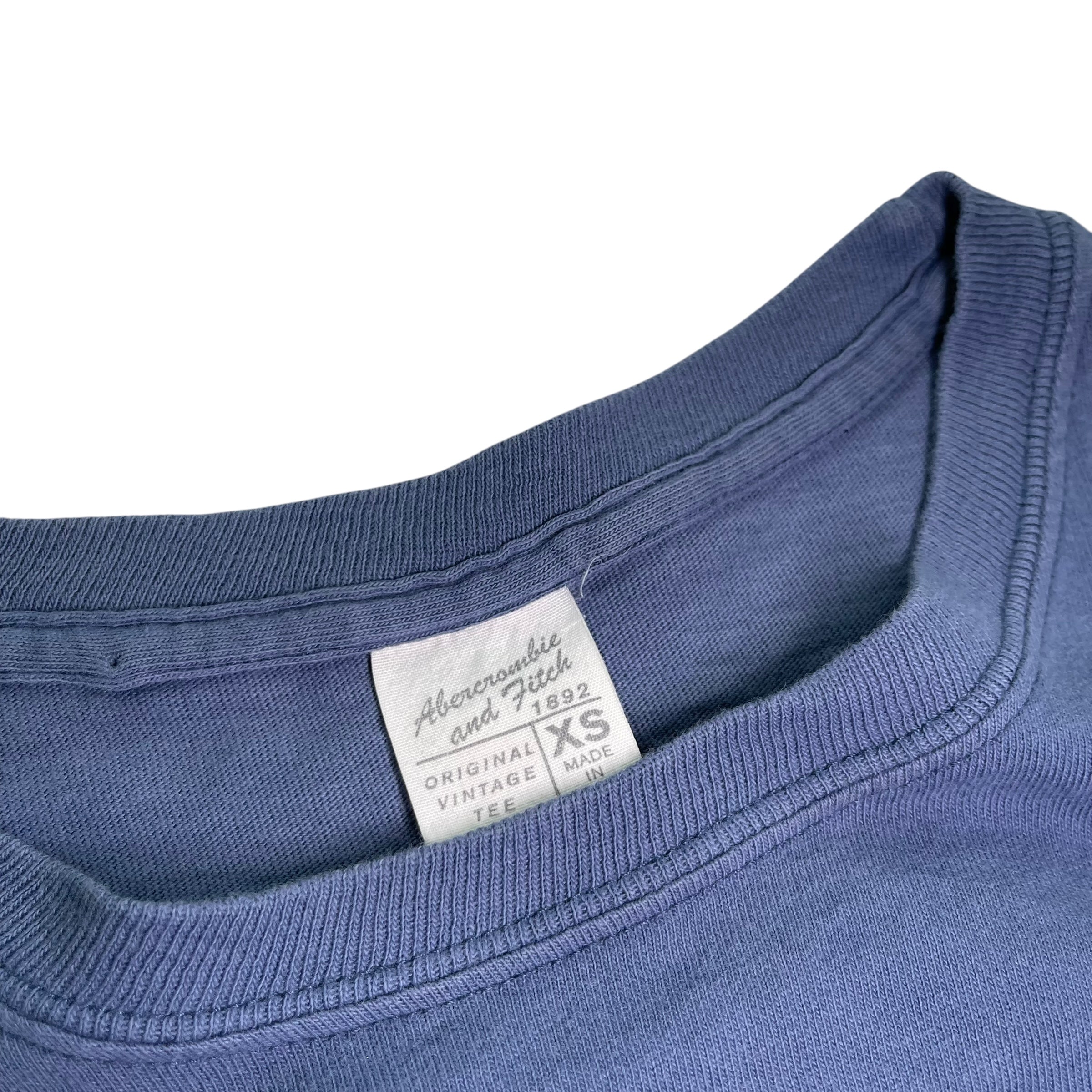 Vintage Y2K Abercrombie & Fitch Femme Graphic T-Shirt