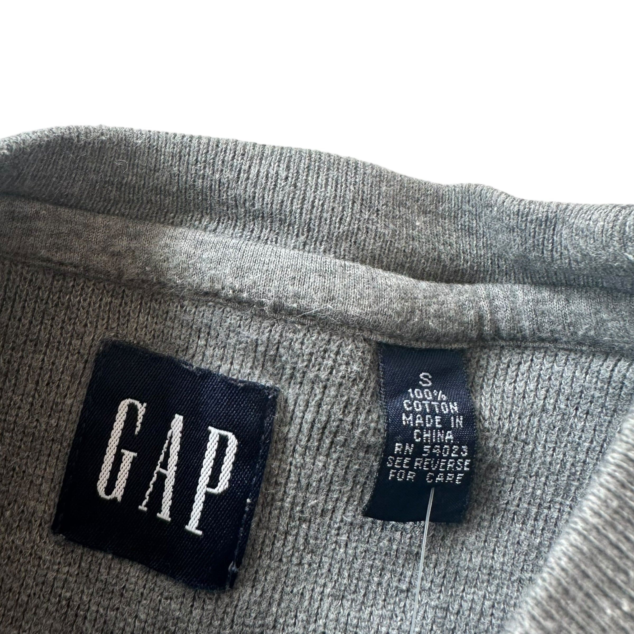Y2k GAP Knit Stripe Sweater