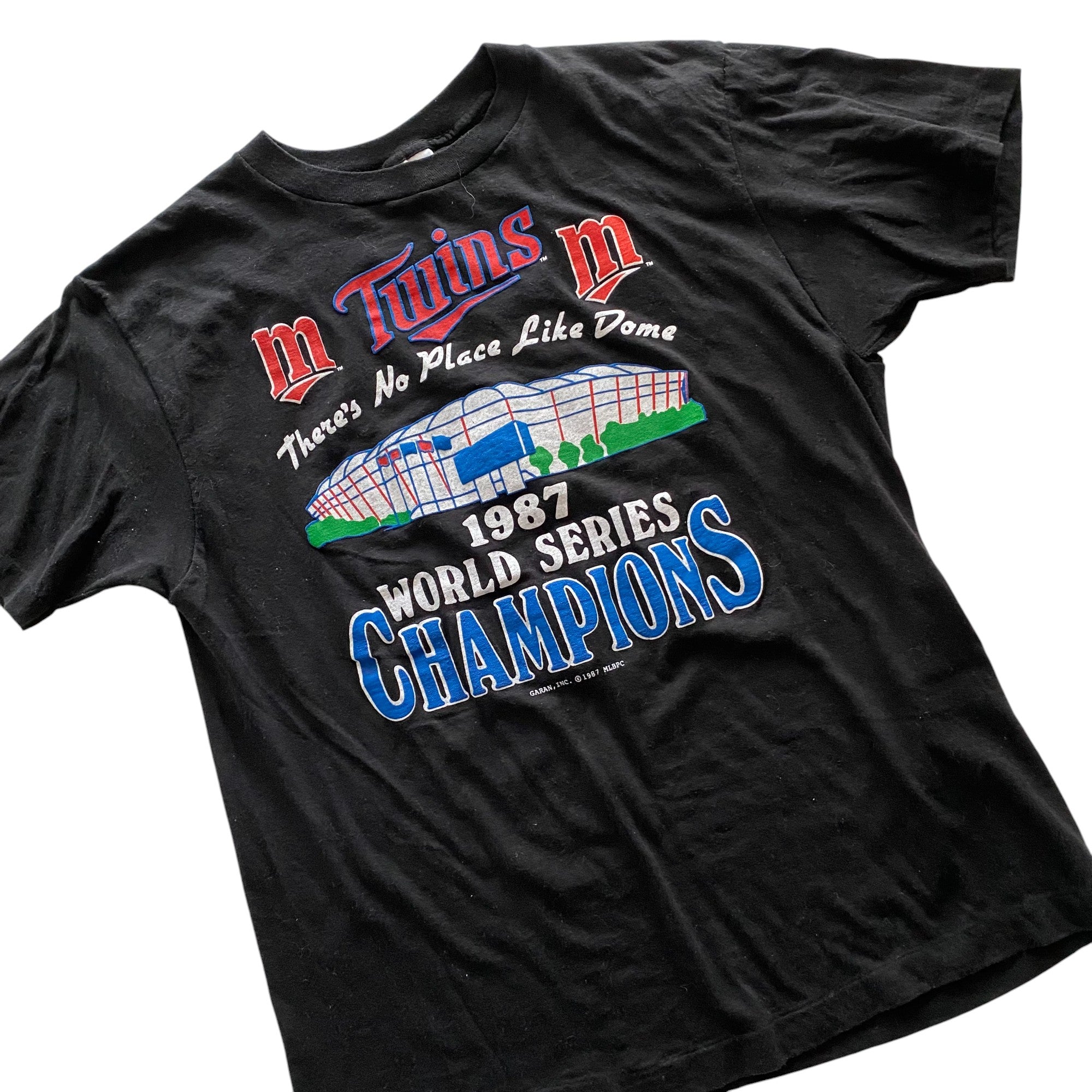 1987 Minnesota Twins World Series Champions Graphic T-Shirt