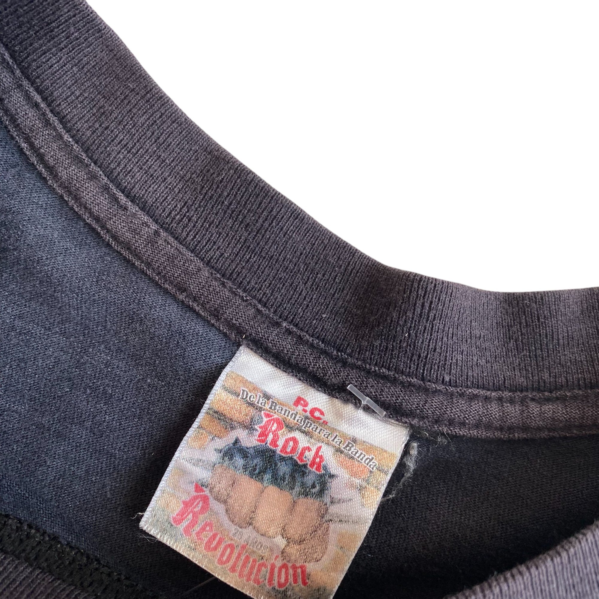 Vintage Mago De OZ "La Voz Dormida" Mexican Boot Graphic T-Shirt