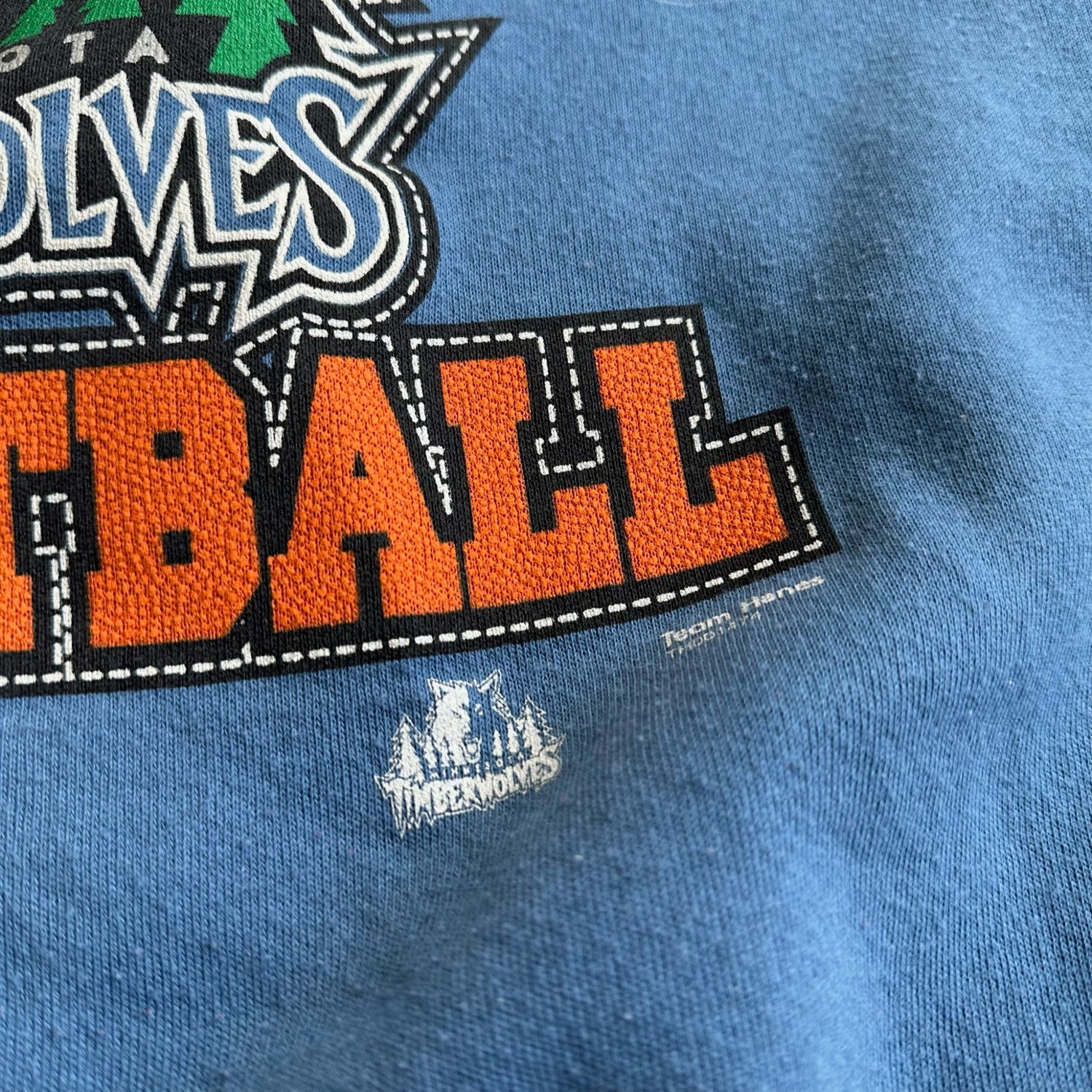 Vintage Minnesota Timberwolves Basketball Letter Logo Crewneck