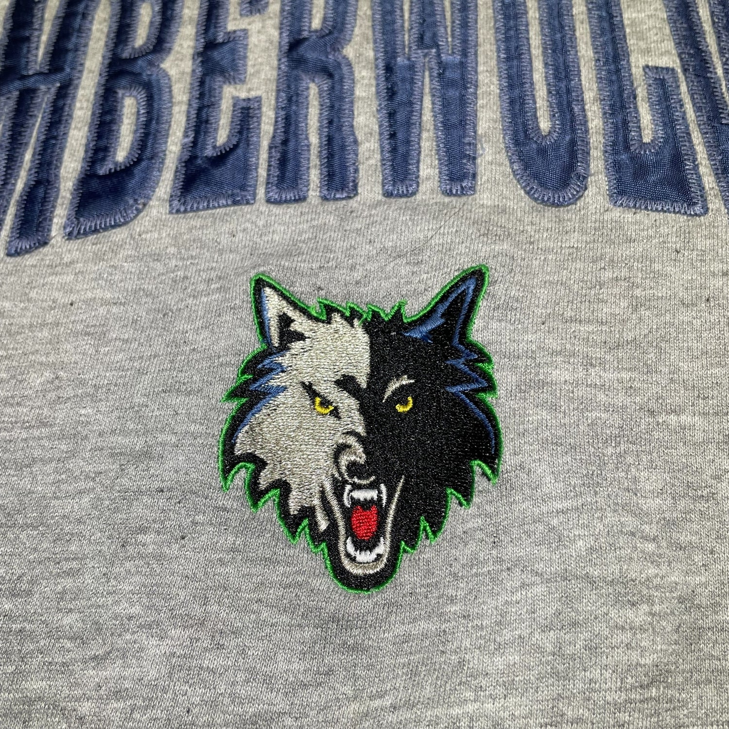 Vintage Minnesota Timberwolves Gray Starter Sweatshirt