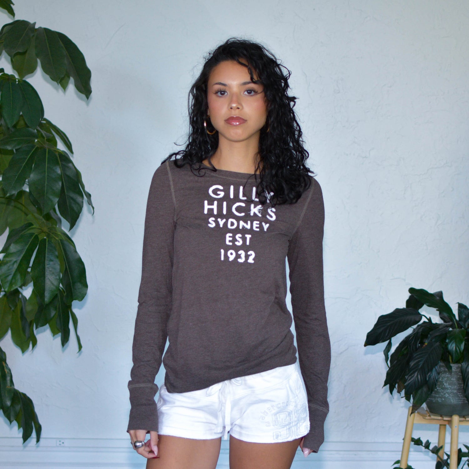 Vintage Gilly Hicks Signature Long Sleeve T-Shirt