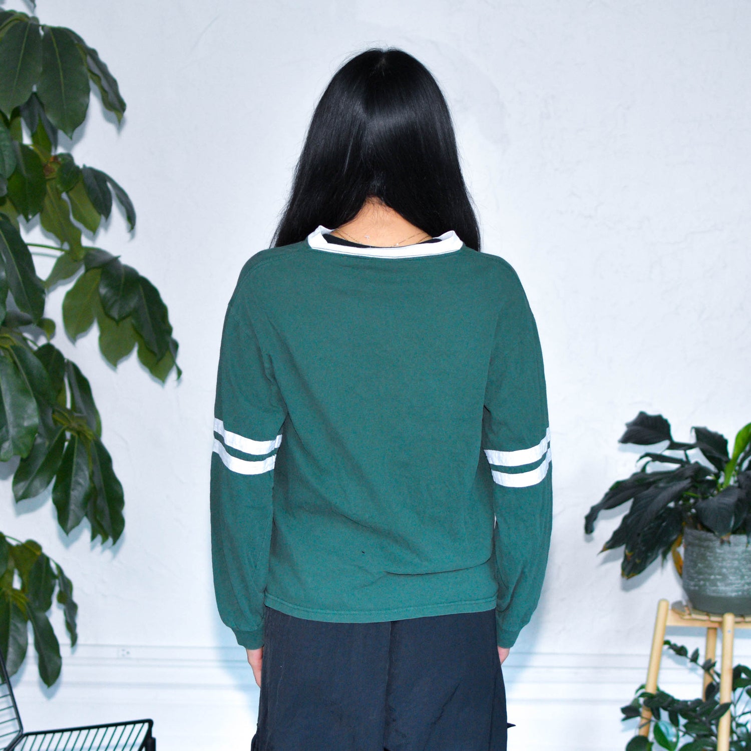 Vintage Femme 1997 Looney Tunes Green Bay Packers Long Sleeve T-Shirt