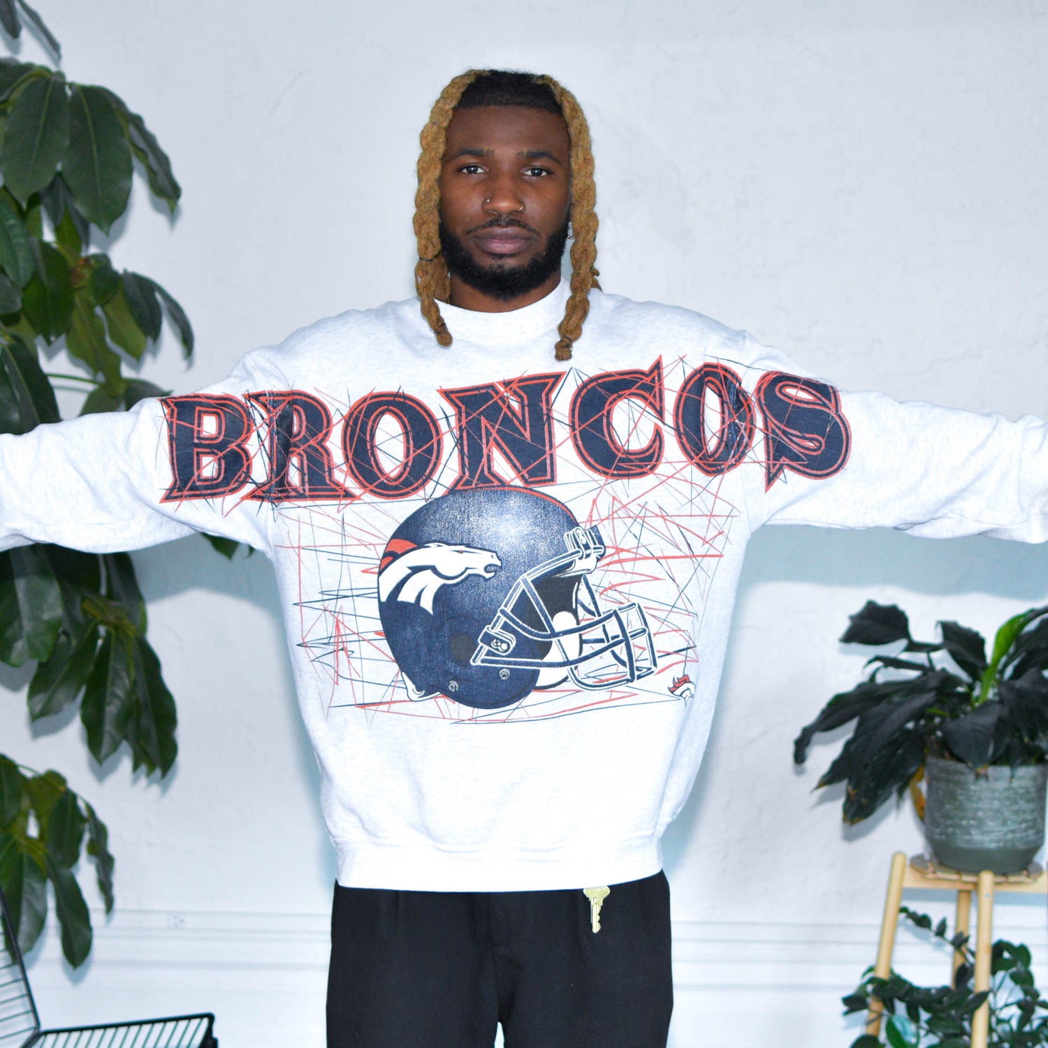 Vintage Denver Broncos Gray Spell-Out Crewneck