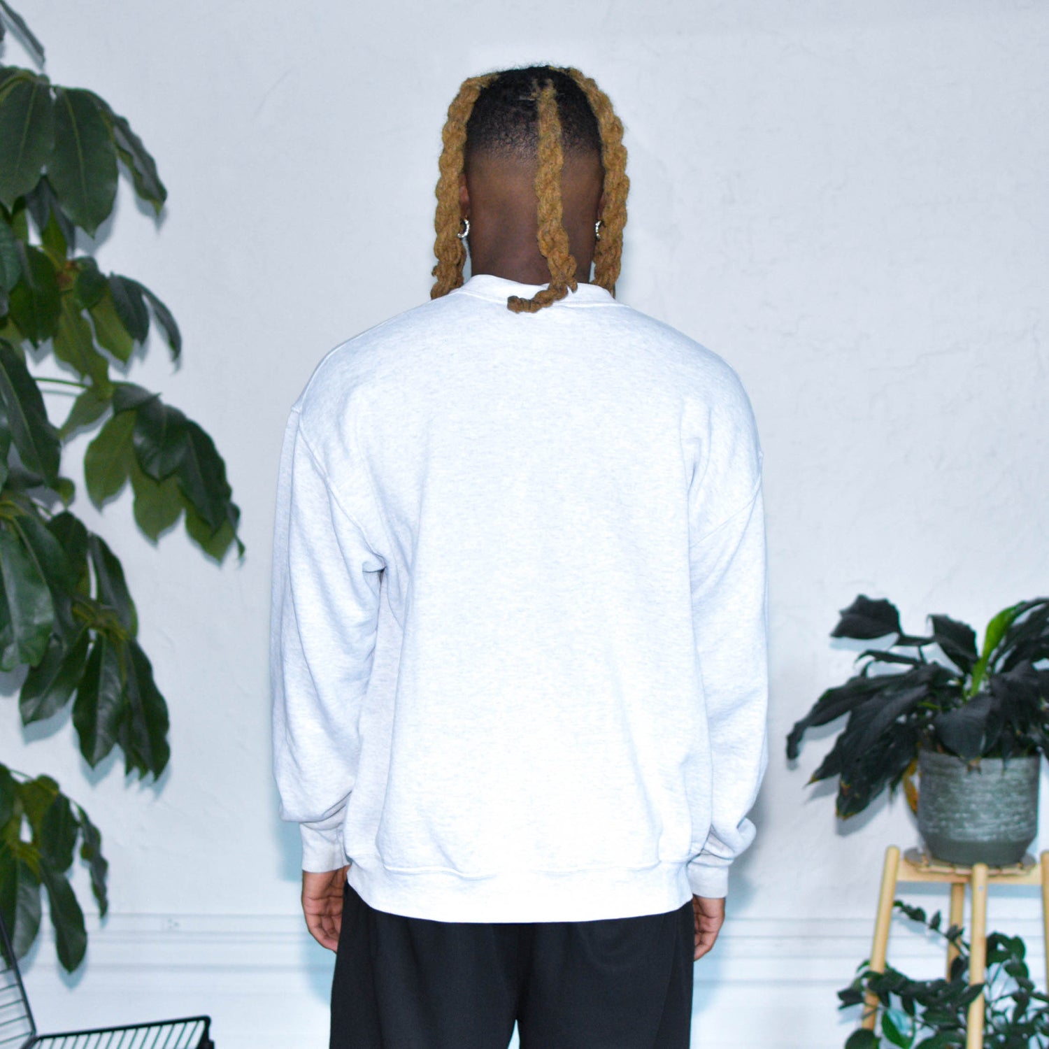 Vintage Denver Broncos Gray Spell-Out Crewneck