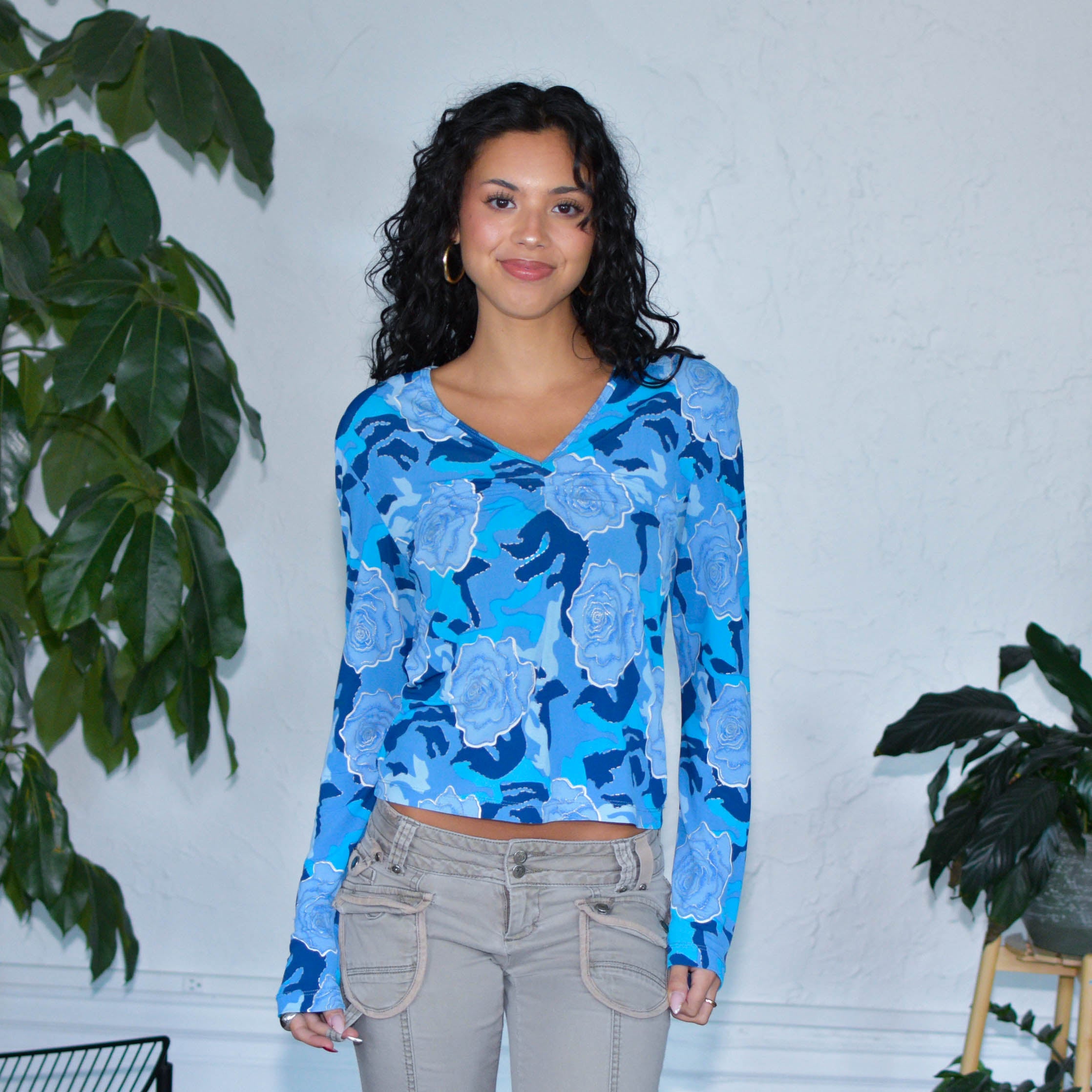 Y2K Xhilaration Blue Long Sleeve V-Neck Blouse
