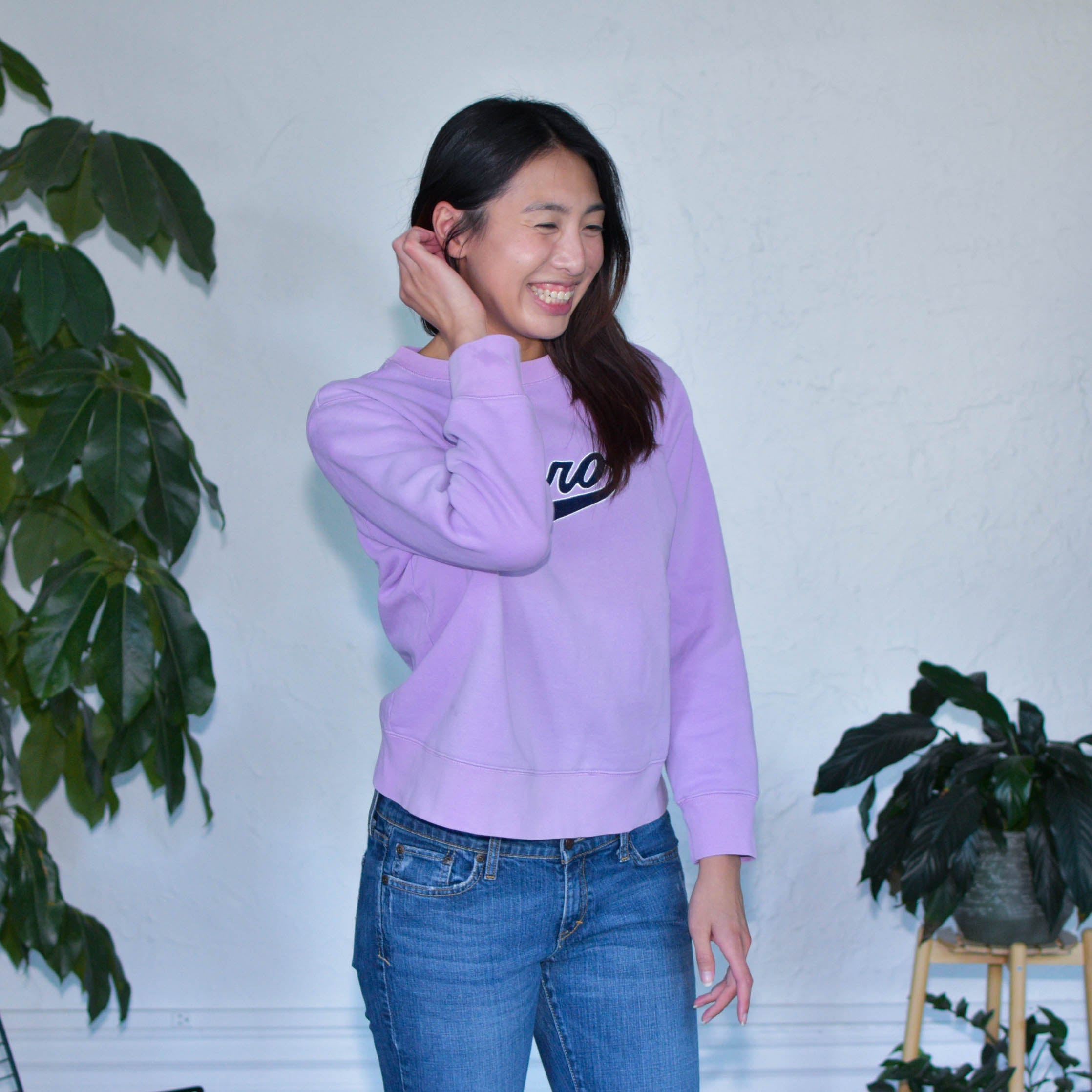 Vintage Y2K Aeropostale Signature Crewneck Sweatshirt