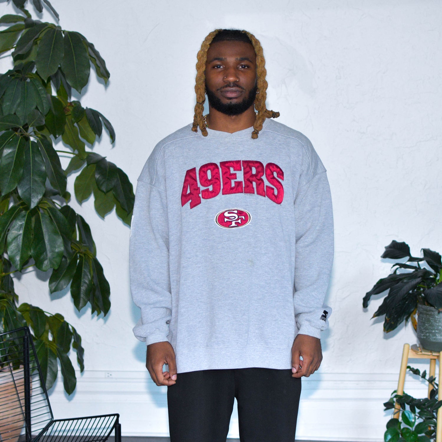 Vintage Starter San Francisco 49ers Gray Embroidered Sweatshirt