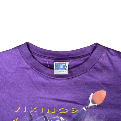 Vintage 1998 Minnesota Vikings Randy Moss Graphic T-Shirt