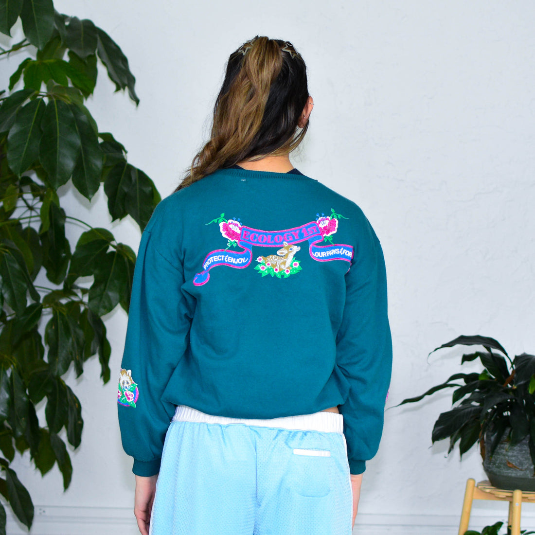 Vintage Wildlife Nature Collection Graphic Crewneck