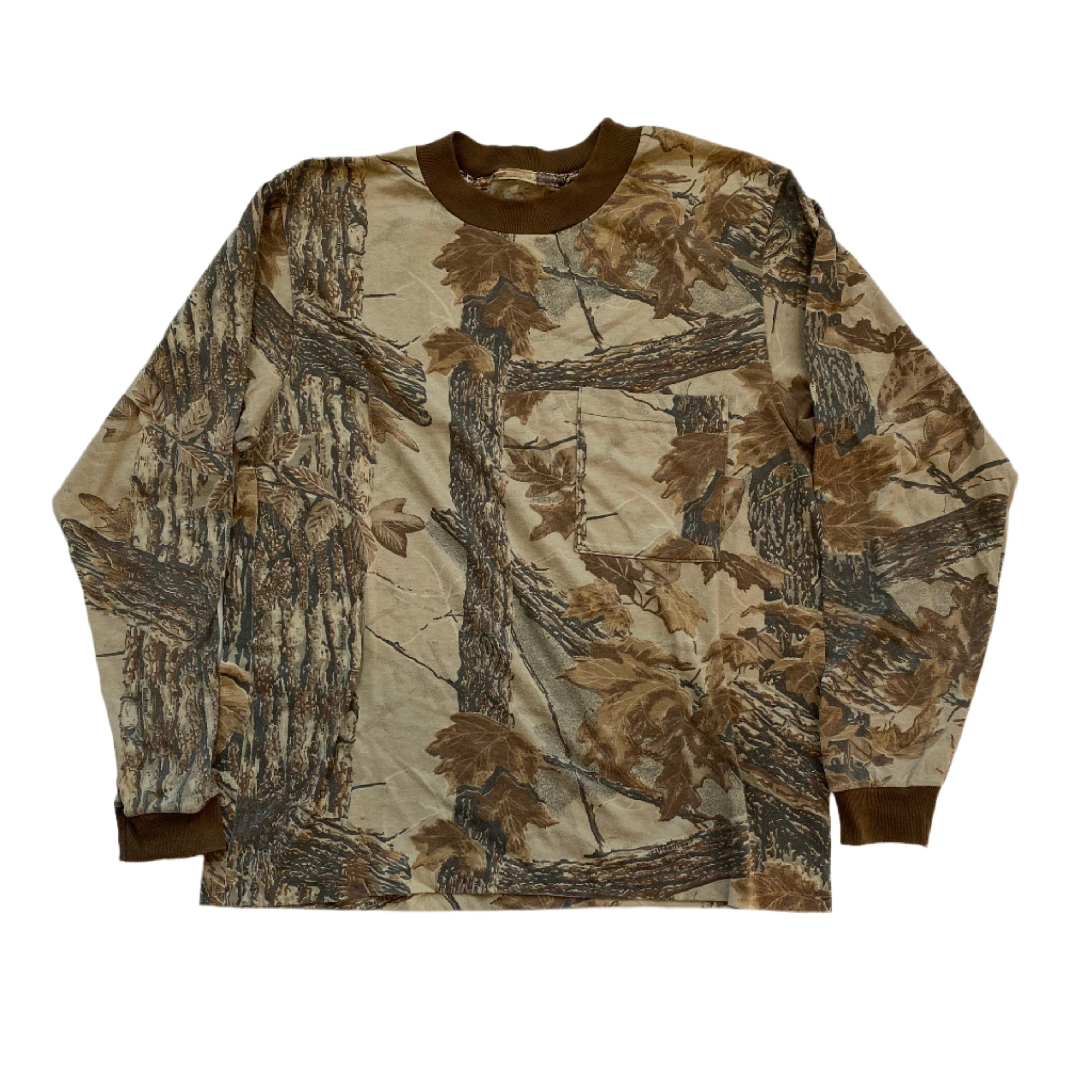 Vintage Realtree Camo Long Sleeve Pocket T-Shirt