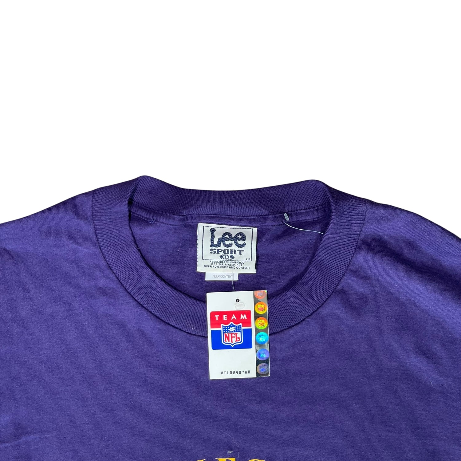 Vintage 1999 Minnesota Vikings Purple Graphic T-Shirt
