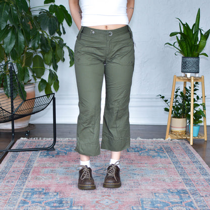 Vintage Columbia Olive Colored Capris Pants