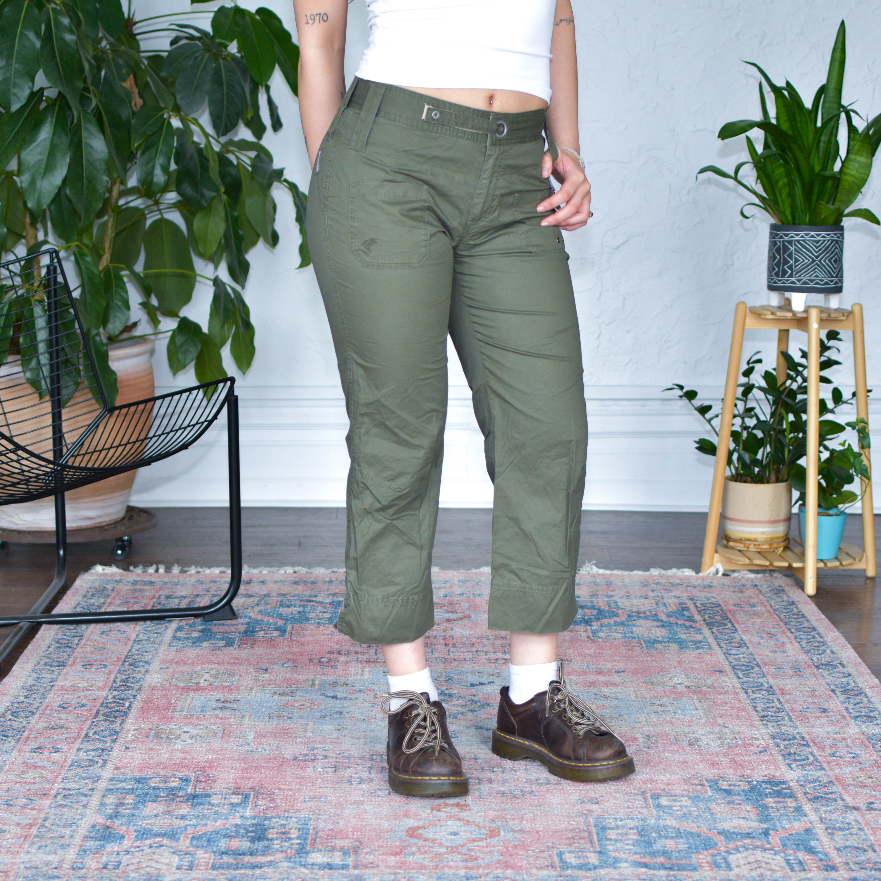 Vintage Columbia Olive Colored Capris Pants