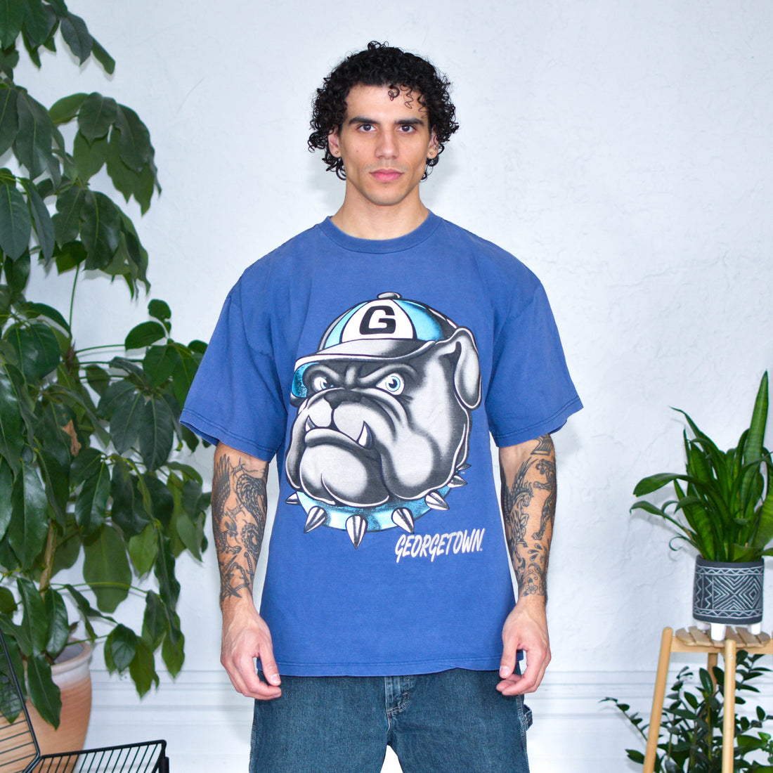 Vintage 90s Georgetown Hoyas Graphic T-Shirt