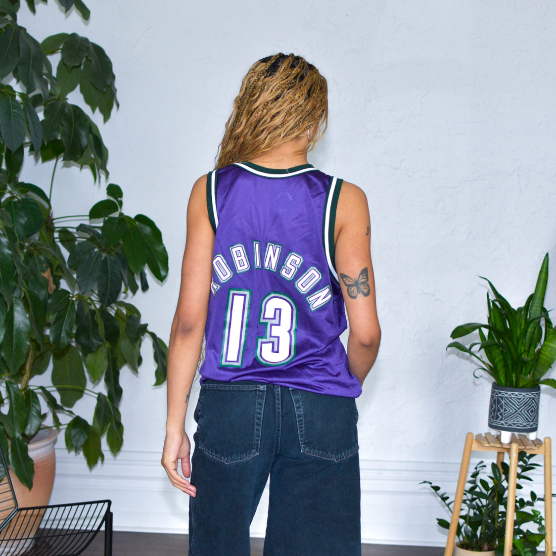Vintage 90s Milwaukee Bucks Glenn Robinson Champion Jersey