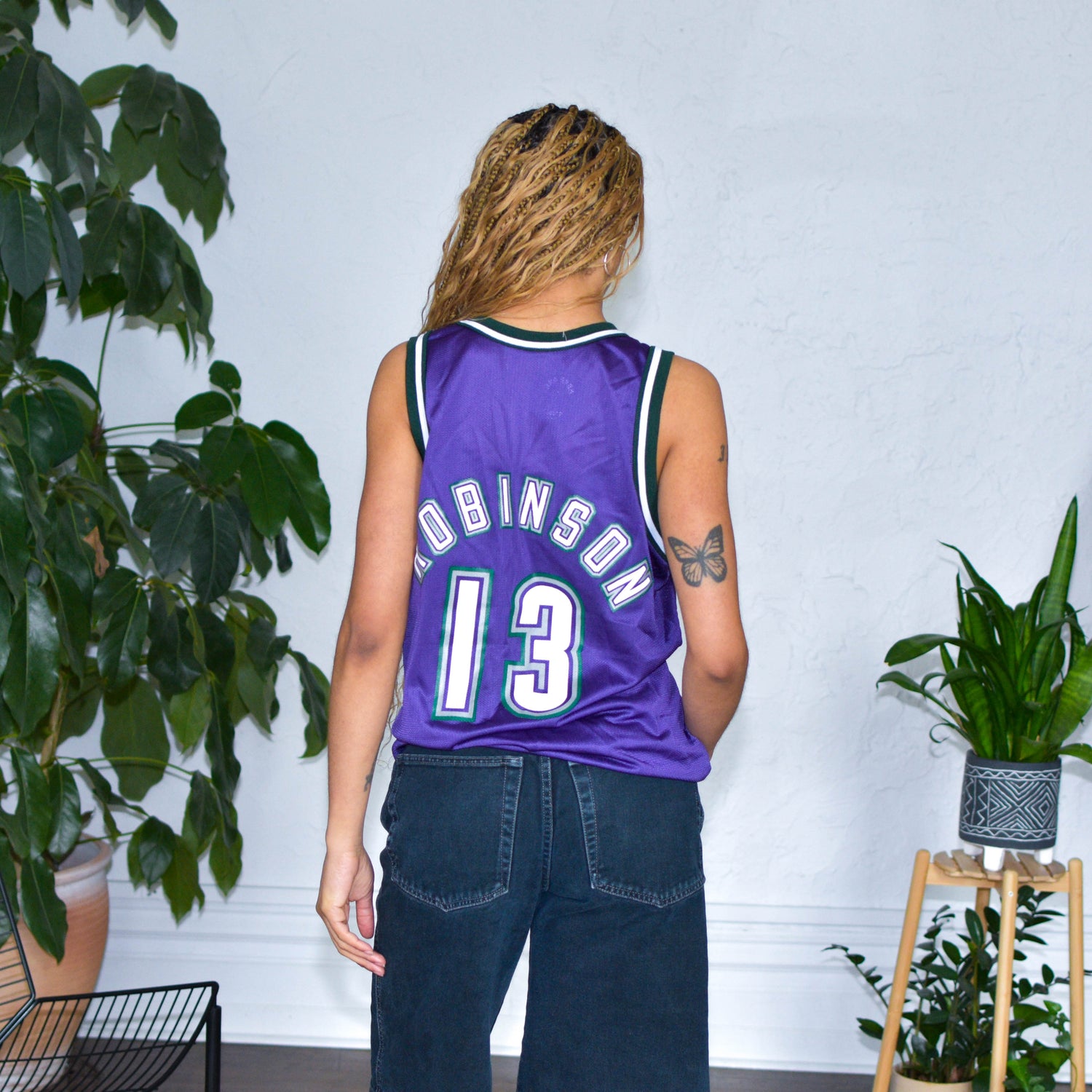 Vintage 90s Milwaukee Bucks Glenn Robinson Champion Jersey