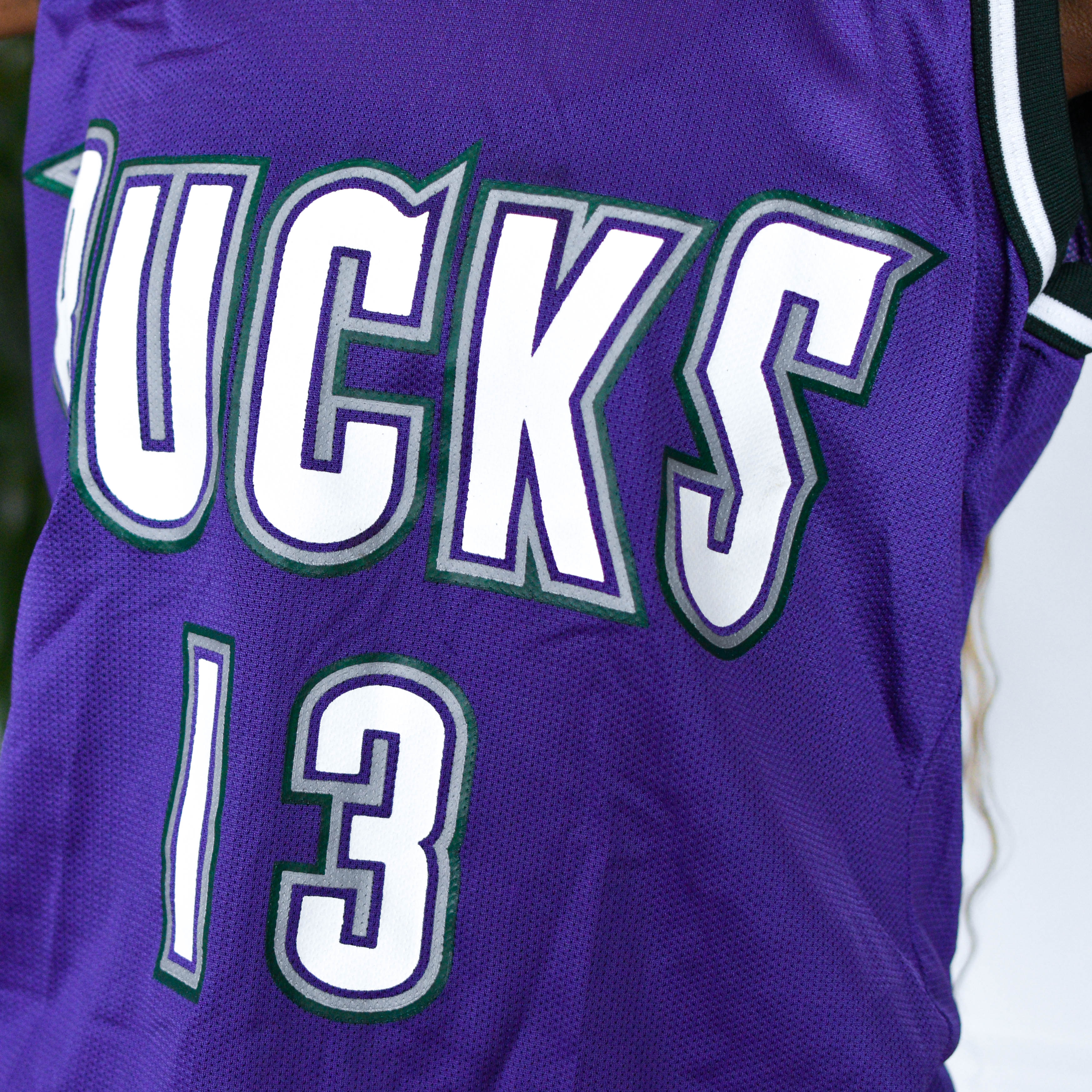 Vintage 90s Milwaukee Bucks Glenn Robinson Champion Jersey
