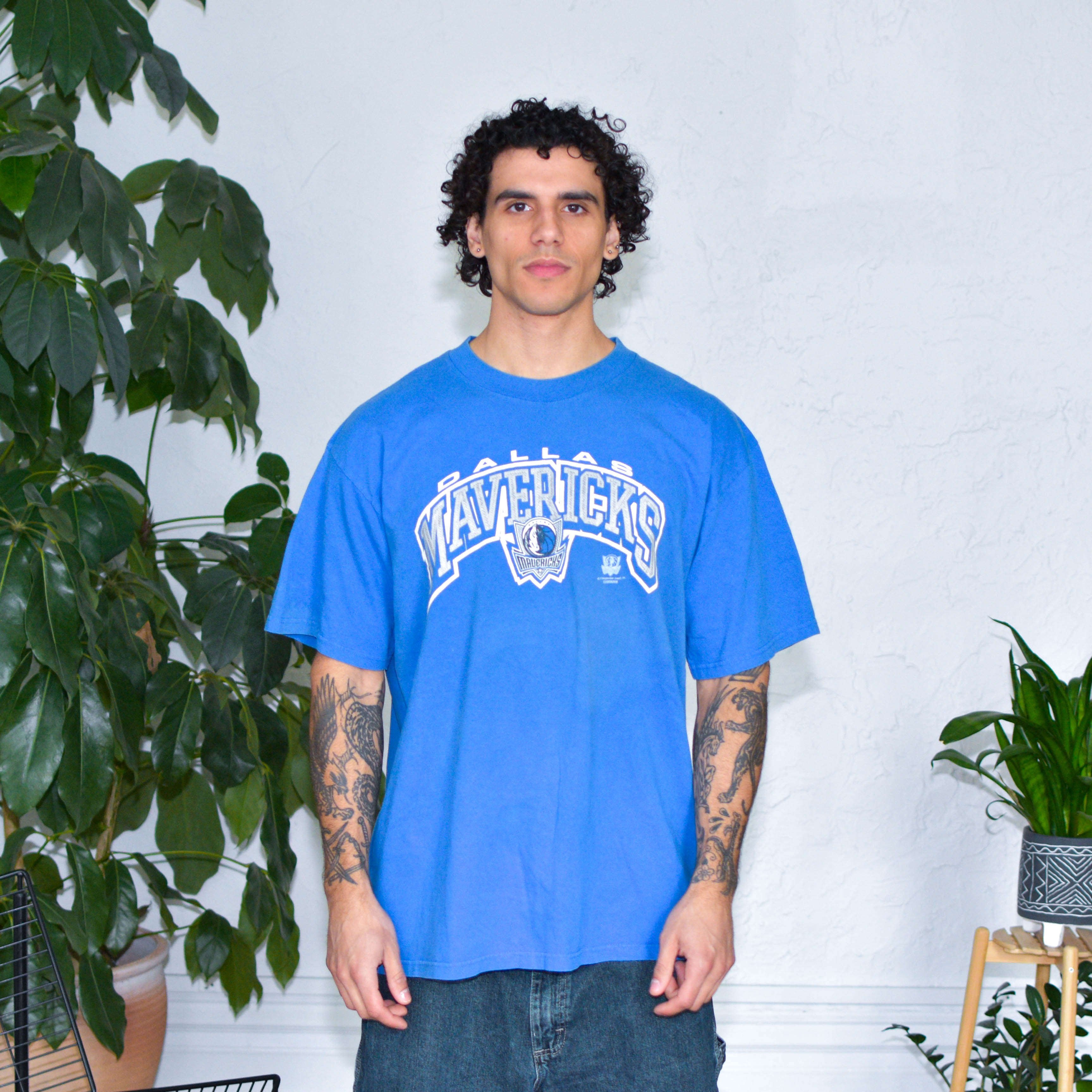 Vintage Dallas Mavericks Graphic T-Shirt