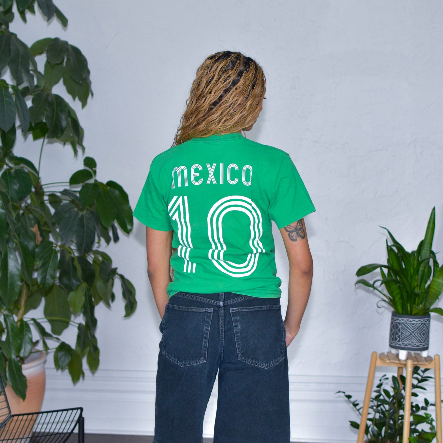 Vintage 2010 Mexico National Team Graphic T-Shirt