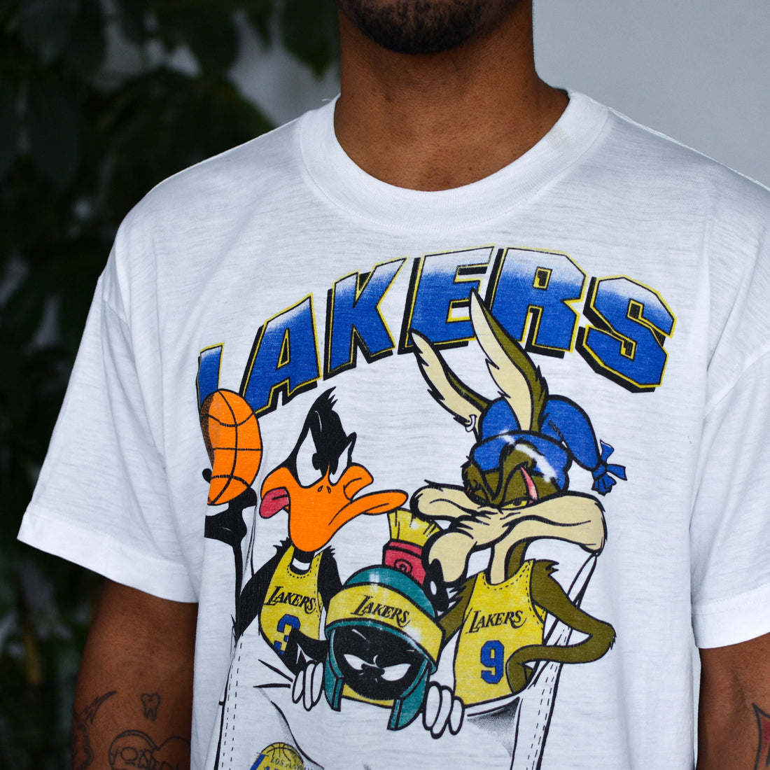 Vintage 90s Los Angeles Lakers x Looney Tunes T-Shirt