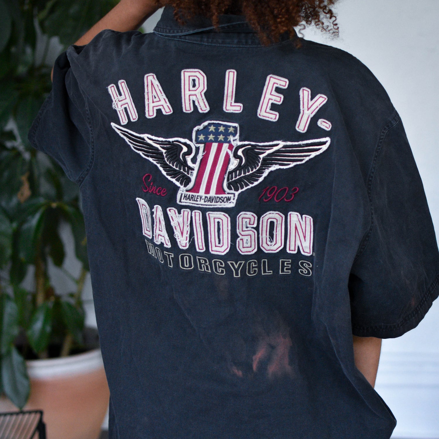 Vintage Harley Davidson Black Embroidered Button-Up