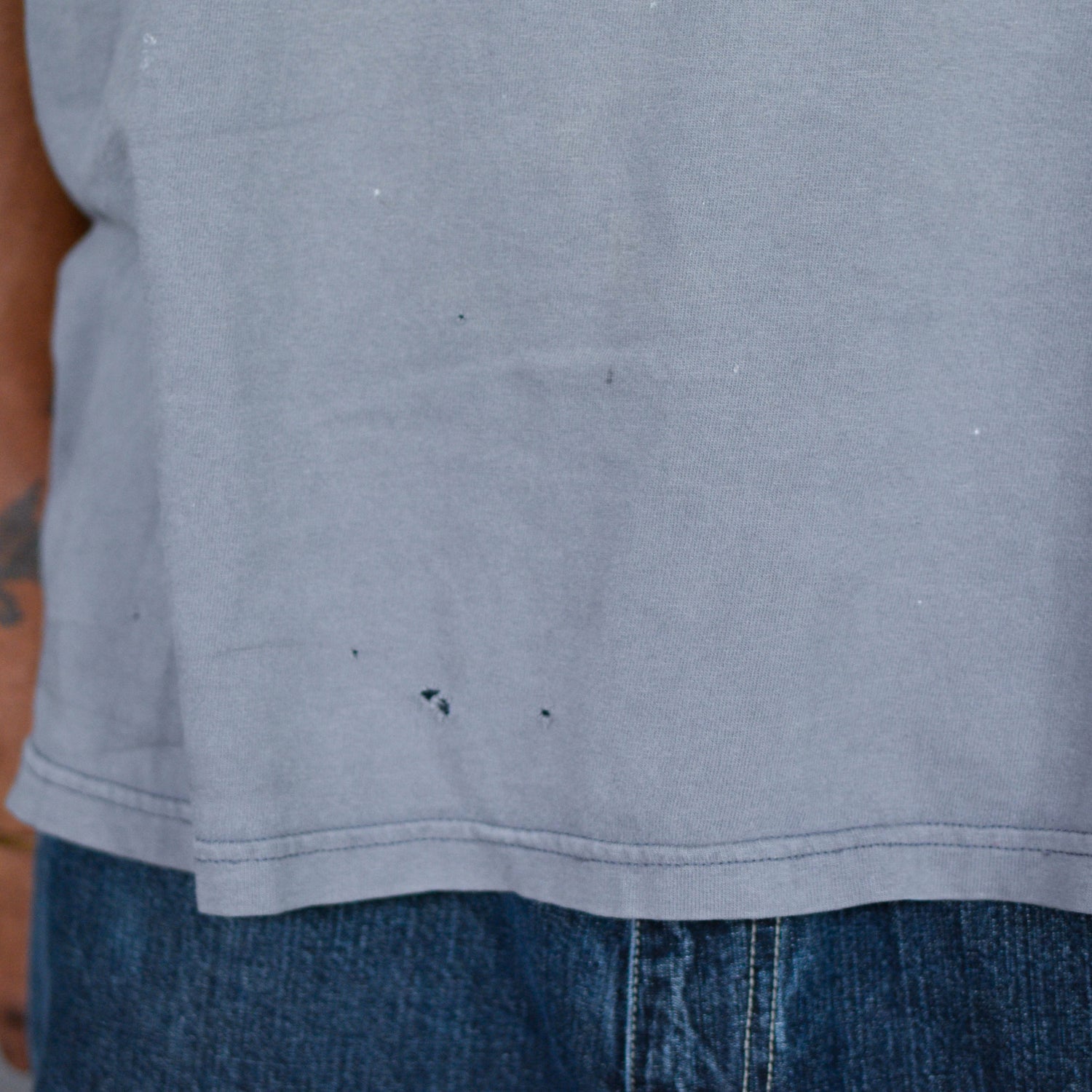 Vintage Y2K Tony Hawk Gray Graphic T-Shirt