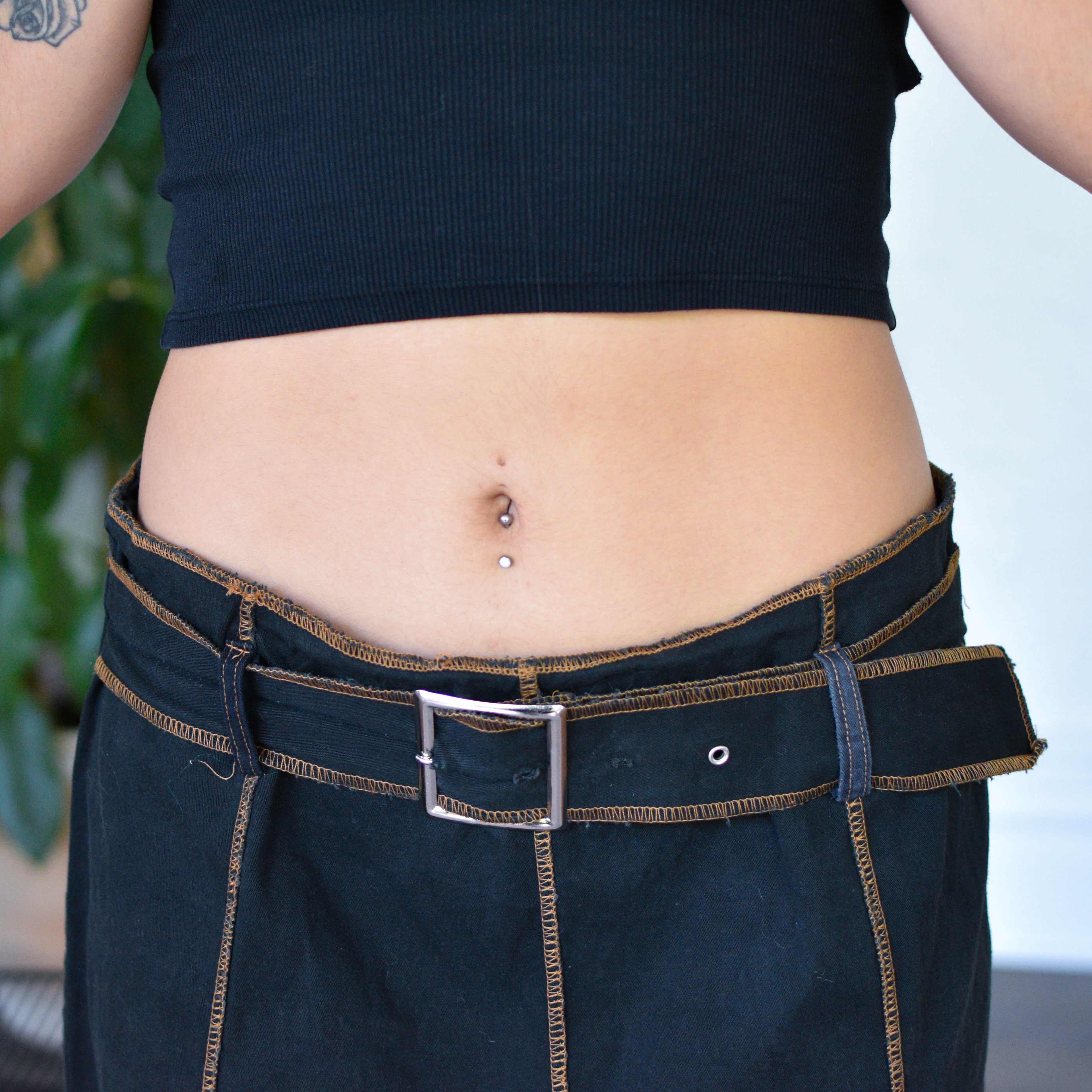 Vintage Y2K Contrast Stitch Black Midi Skirt