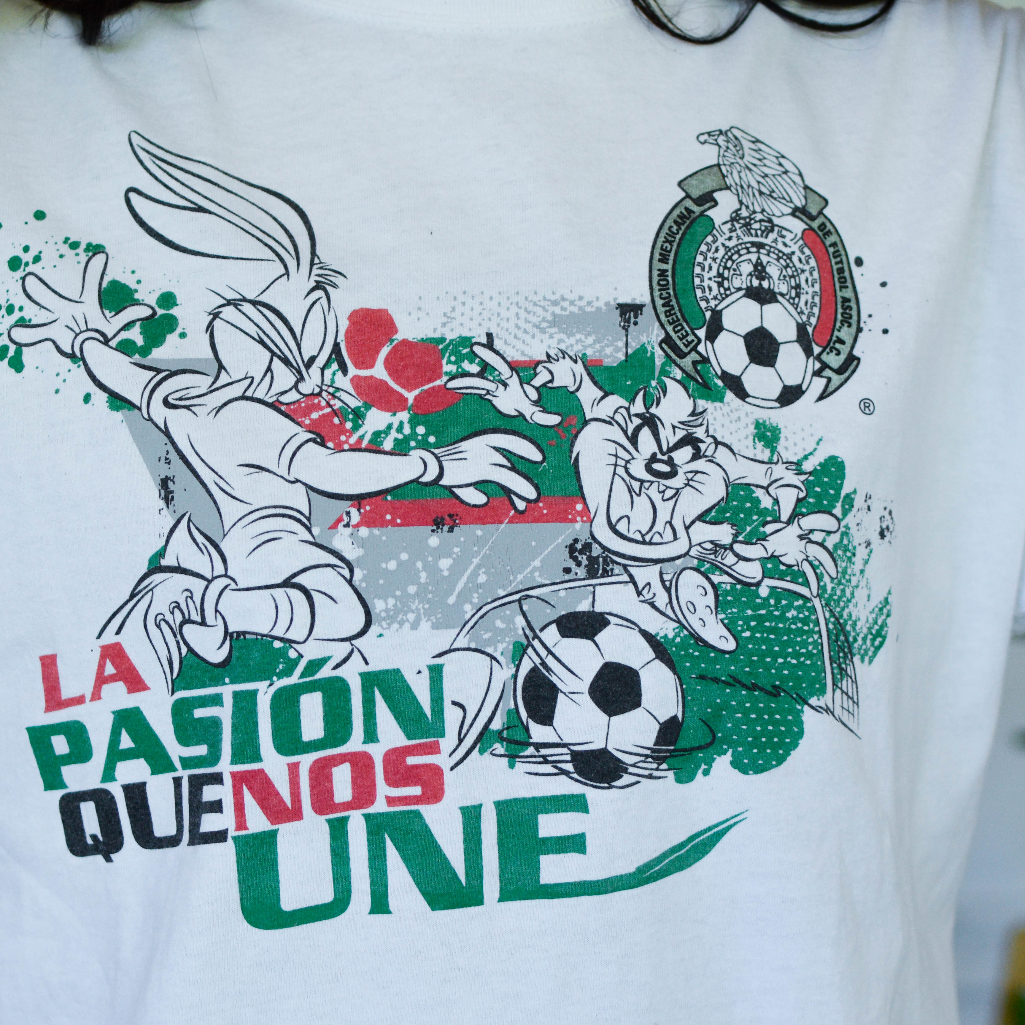 Vintage 2010 Mexico x Looney Tunes World Cup T-Shirt