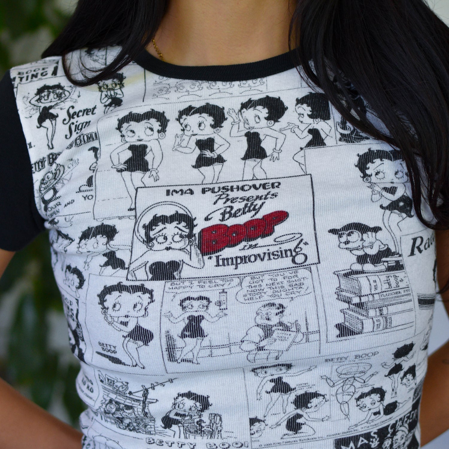 Vintage Y2K Betty Boop Comic Strip T-Shirt