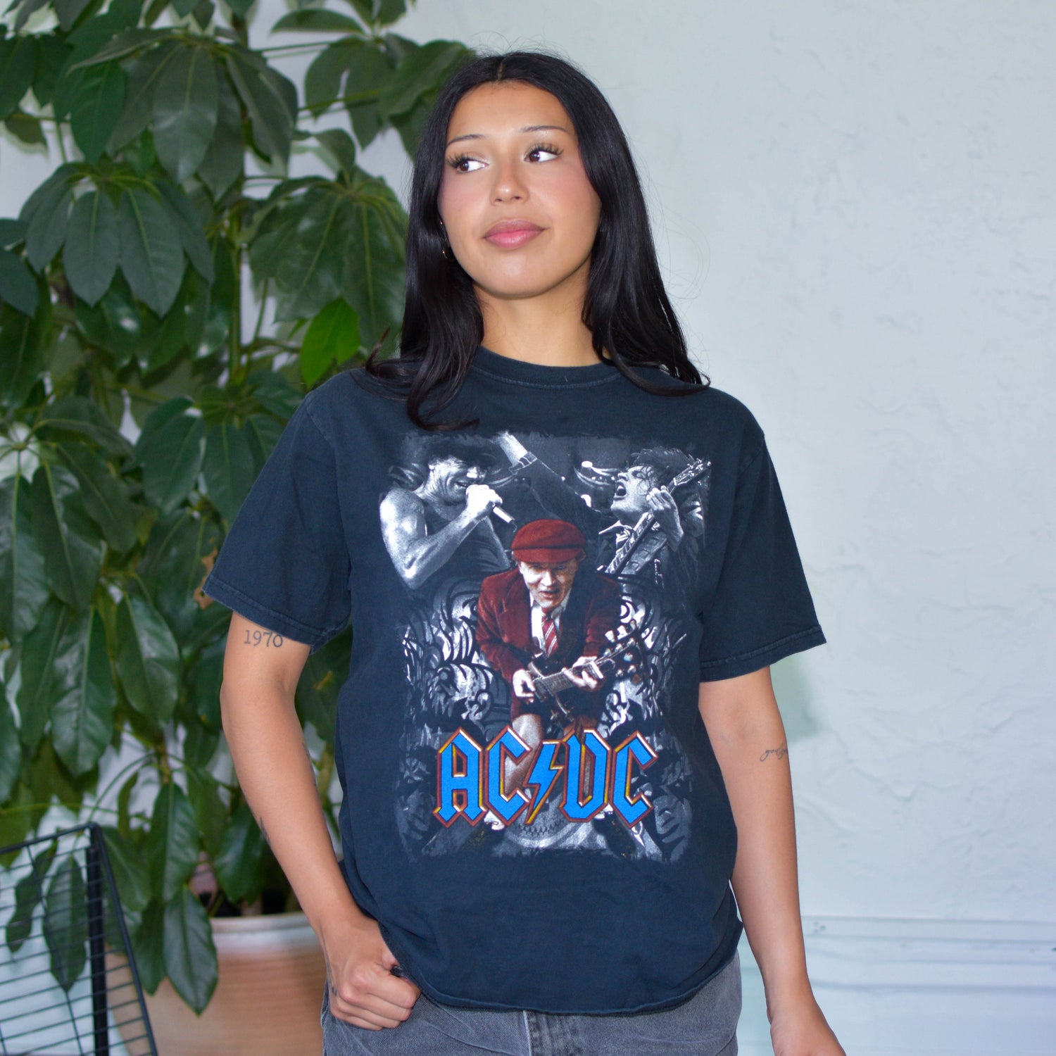 Vintage 90s AC/DC Graphic T-Shirt
