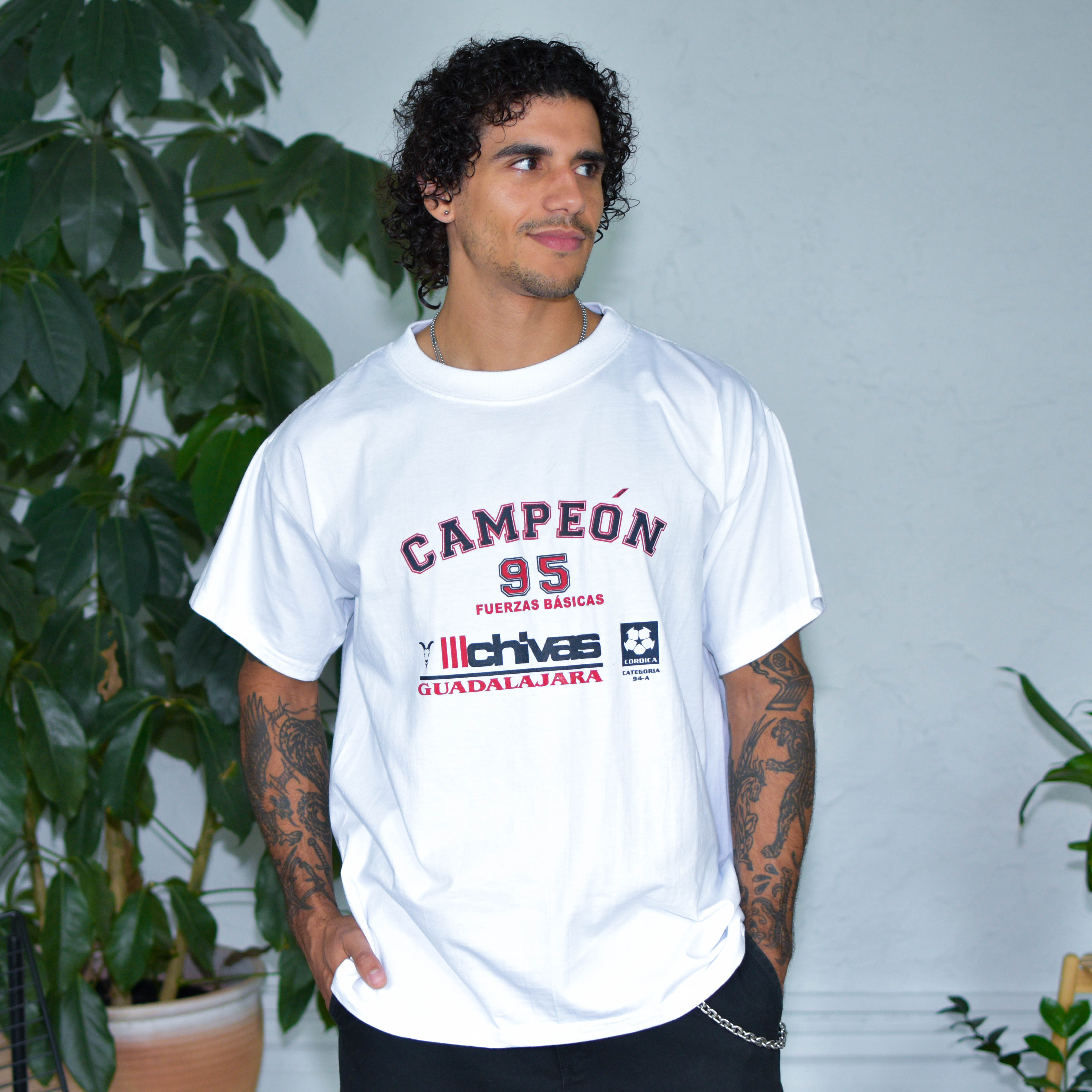 Vintage 1995 Chivas de Guadalajara Fuerzas Basicas Champion T-Shirt