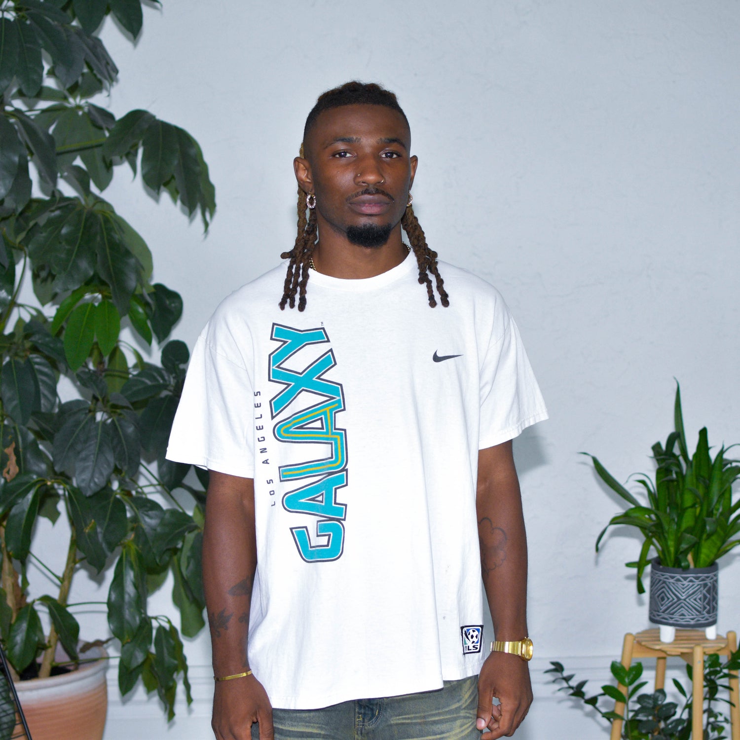 Vintage Early 2000s LA Galaxy Graphic T-Shirt